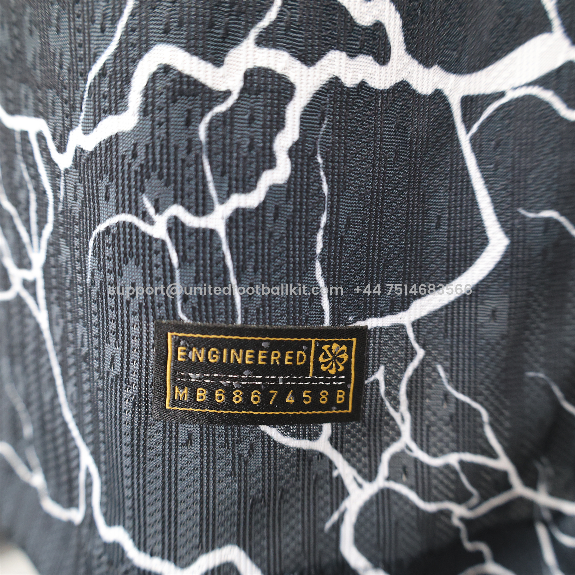 Unitedfootballkit.com | Barcelona 24-25 White Lightning Special Edition Black Jersey - Player Version -Customize Name, Number and Patch | Worldwide Shipping