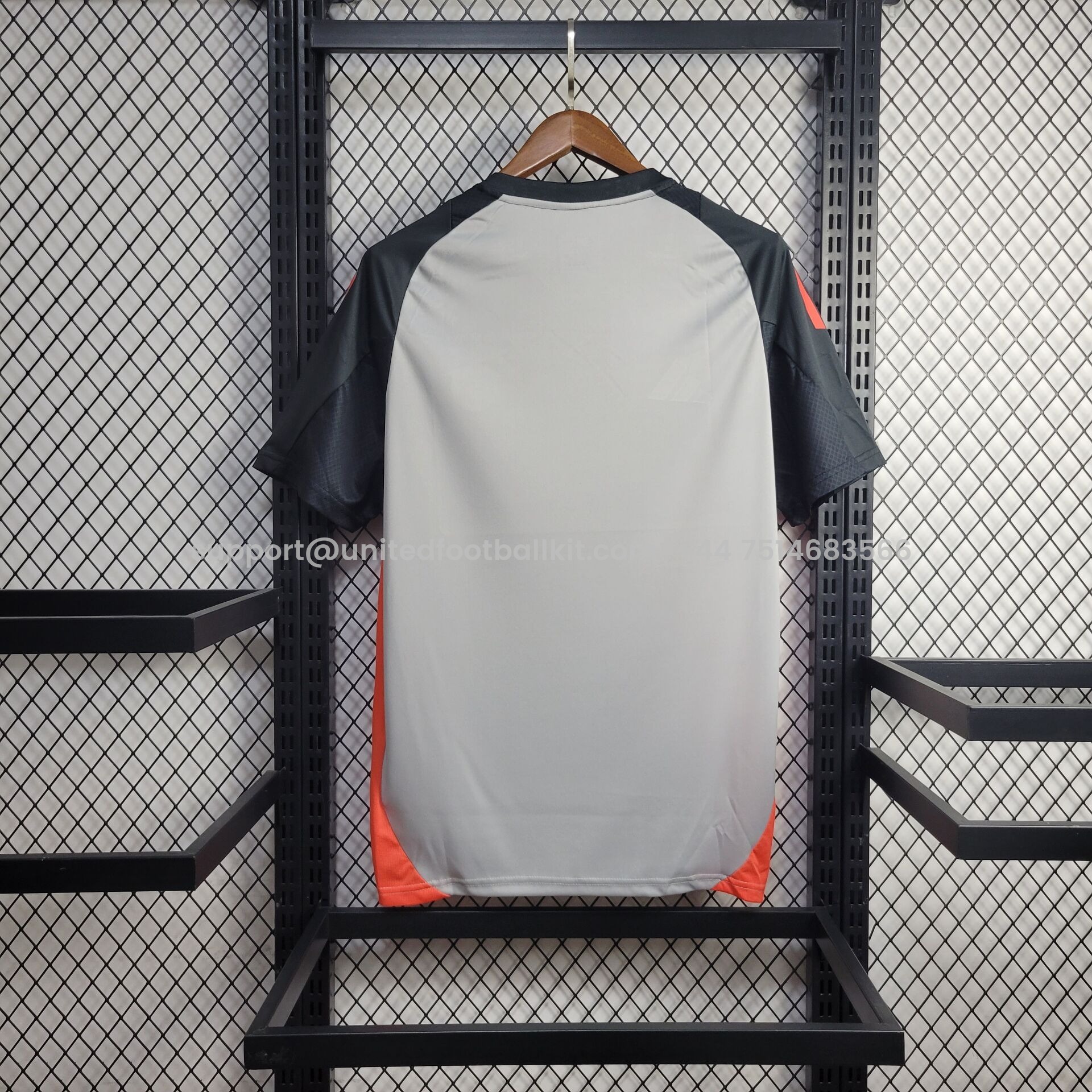 Unitedfootballkit.com | Benfica 24-25 Grey Training Jersey - Fans Version -Customize Name, Number and Patch | Worldwide Shipping