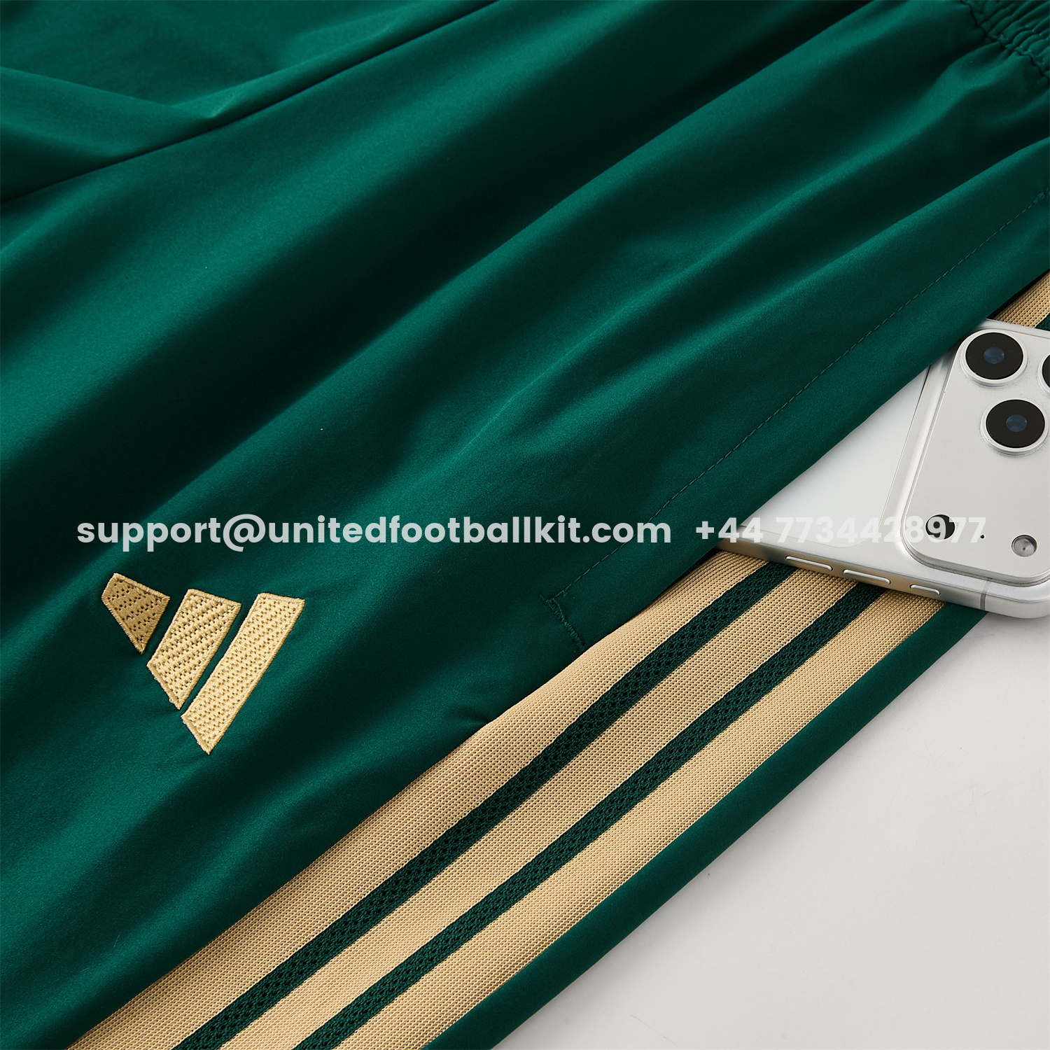 Unitedfootballkit.com | Italy 2026 Hooded Windbreaker Training Set - Green Top & Pants -Customize Name, Number and Patch | Worldwide Shipping
