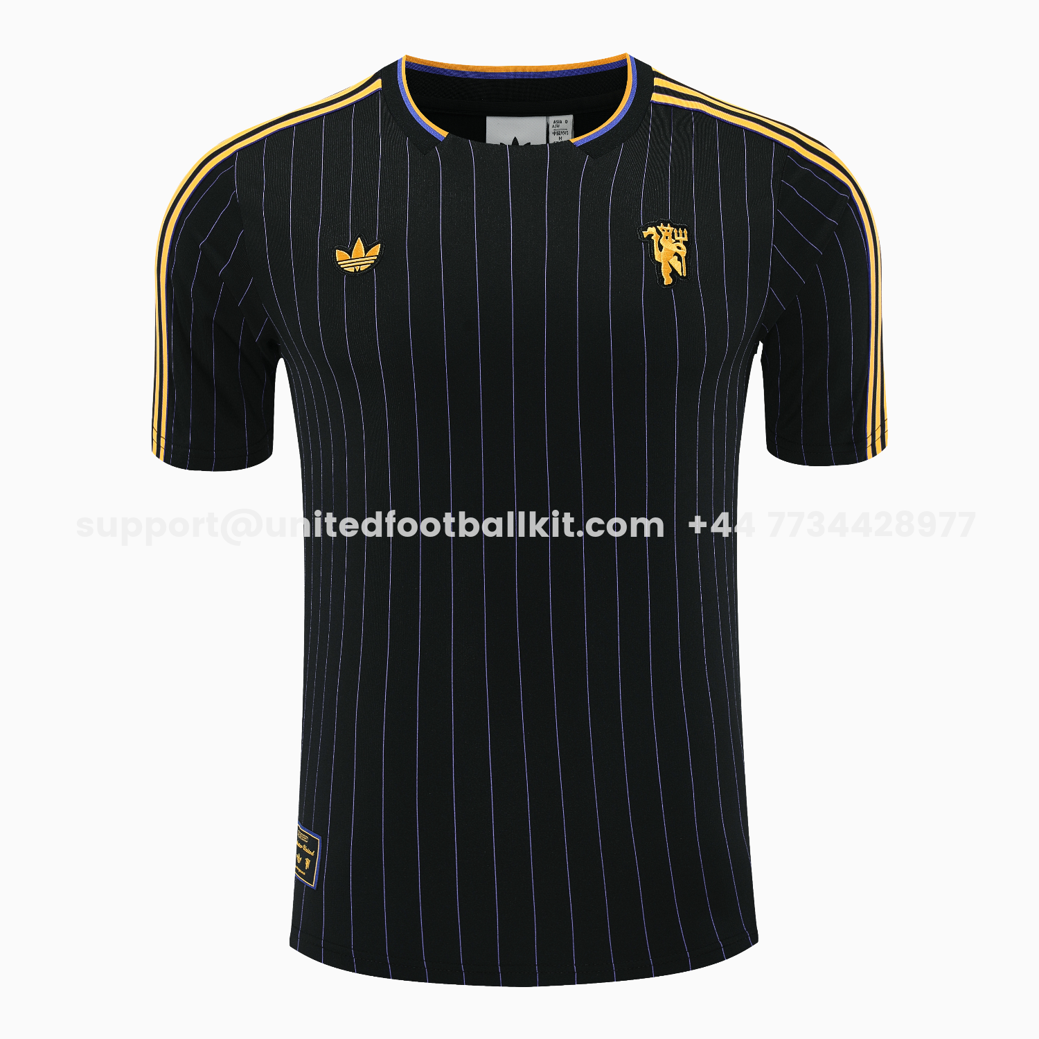 Unitedfootballkit.com | Manchester United 25-26 Short-Sleeve Training Set - Black Top & Black Shorts -Customize Name, Number and Patch | Worldwide Shipping