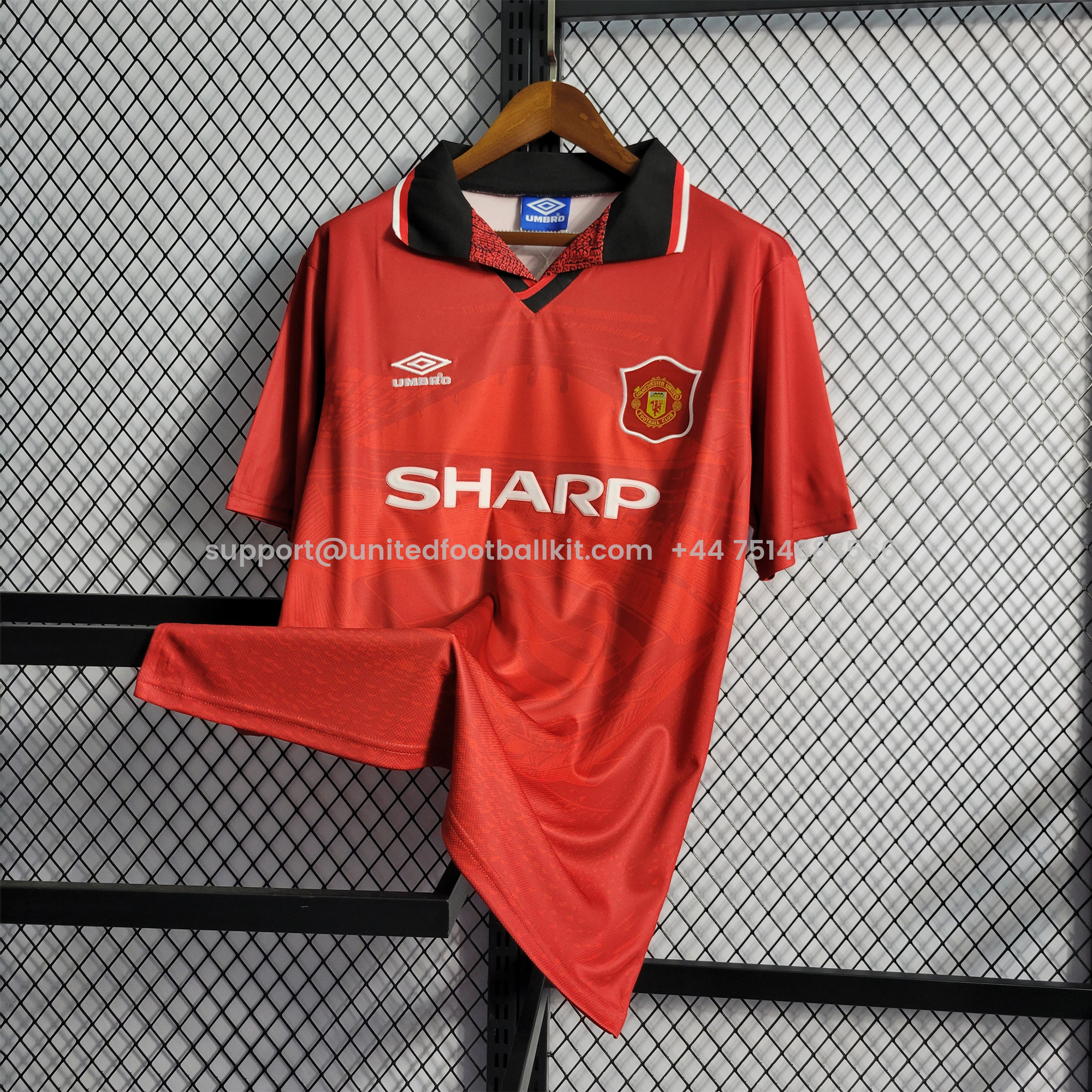 Unitedfootballkit.com | Retro Manchester United 94-96 Home Jersey -Customize Name, Number and Patch | Worldwide Shipping