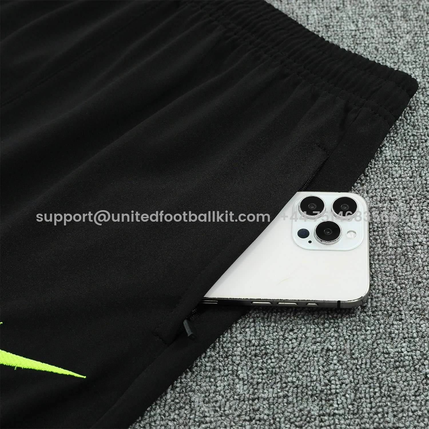 Unitedfootballkit.com | Barcelona 25-26 POLO Short-Sleeve Training Set - Blue Top and Black Pants -Customize Name, Number and Patch | Worldwide Shipping