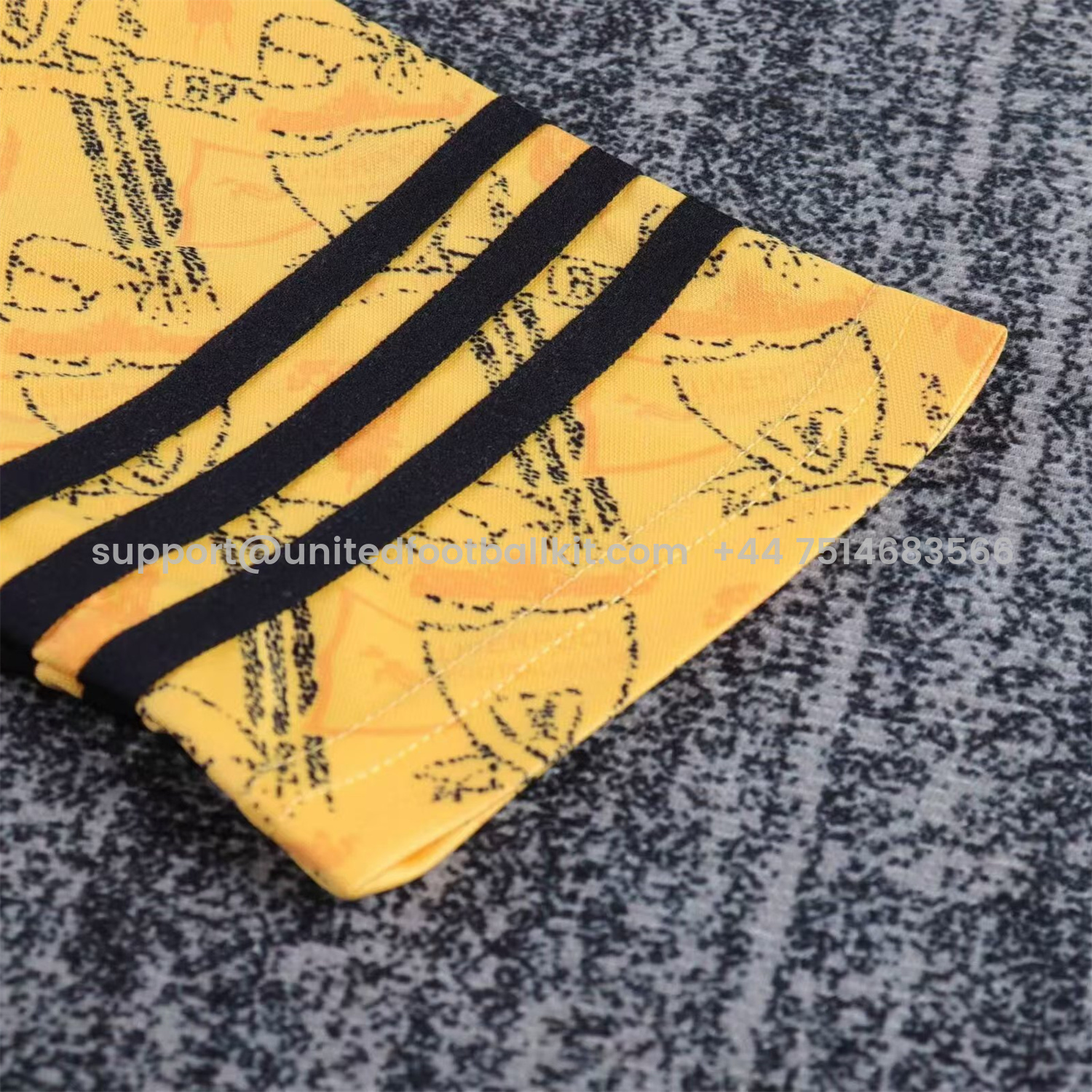 Unitedfootballkit.com | Retro Liver.pool 1994-96 Third Kids Kit -Customize Name, Number and Patch | Worldwide Shipping