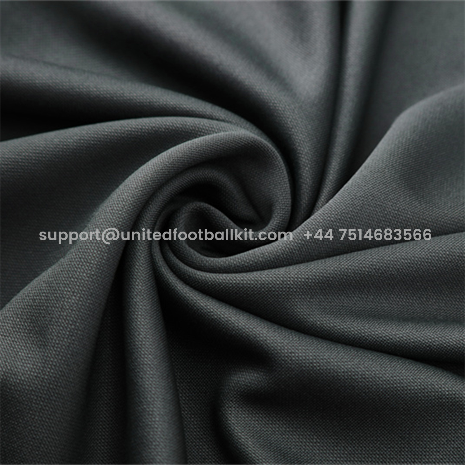 Unitedfootballkit.com | Bayern Munich 25-26 Long Sleeves Training Set - Dark Grey Top & Pants -Customize Name, Number and Patch | Worldwide Shipping