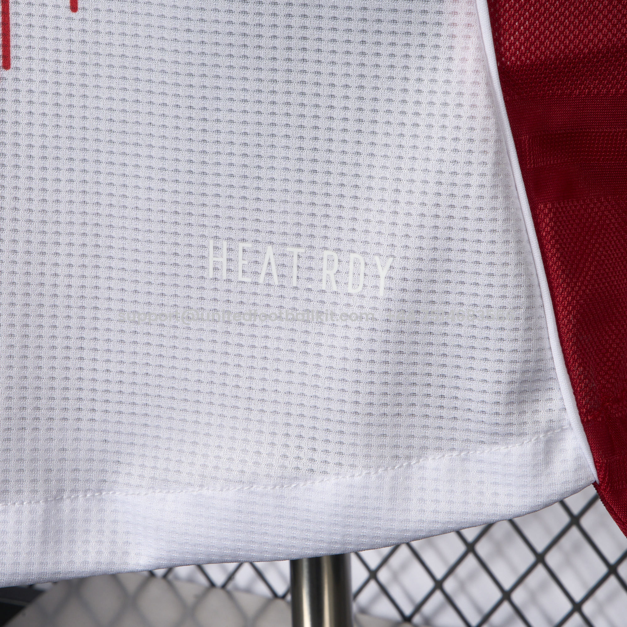 Unitedfootballkit.com | Bayern Munich 25-26 Home Jersey (Informal-release Version 2) - Player Version -Customize Name, Number and Patch | Worldwide Shipping