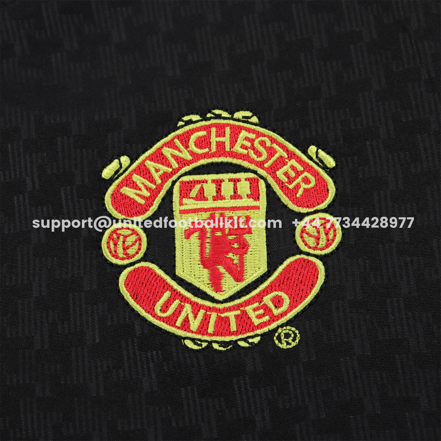Unitedfootballkit.com | Retro Manchester United 2003-04 Away Kids Kit -Customize Name, Number and Patch | Worldwide Shipping