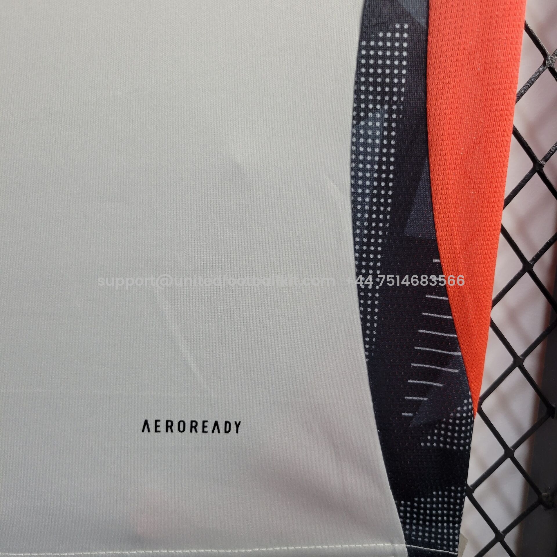 Unitedfootballkit.com | Benfica 24-25 Grey Training Jersey - Fans Version -Customize Name, Number and Patch | Worldwide Shipping