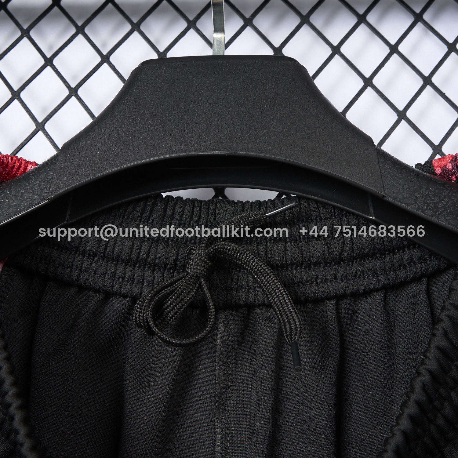 Unitedfootballkit.com | Manchester United 25-26 Black Training Pants - Player Version -Customize Name, Number and Patch | Worldwide Shipping