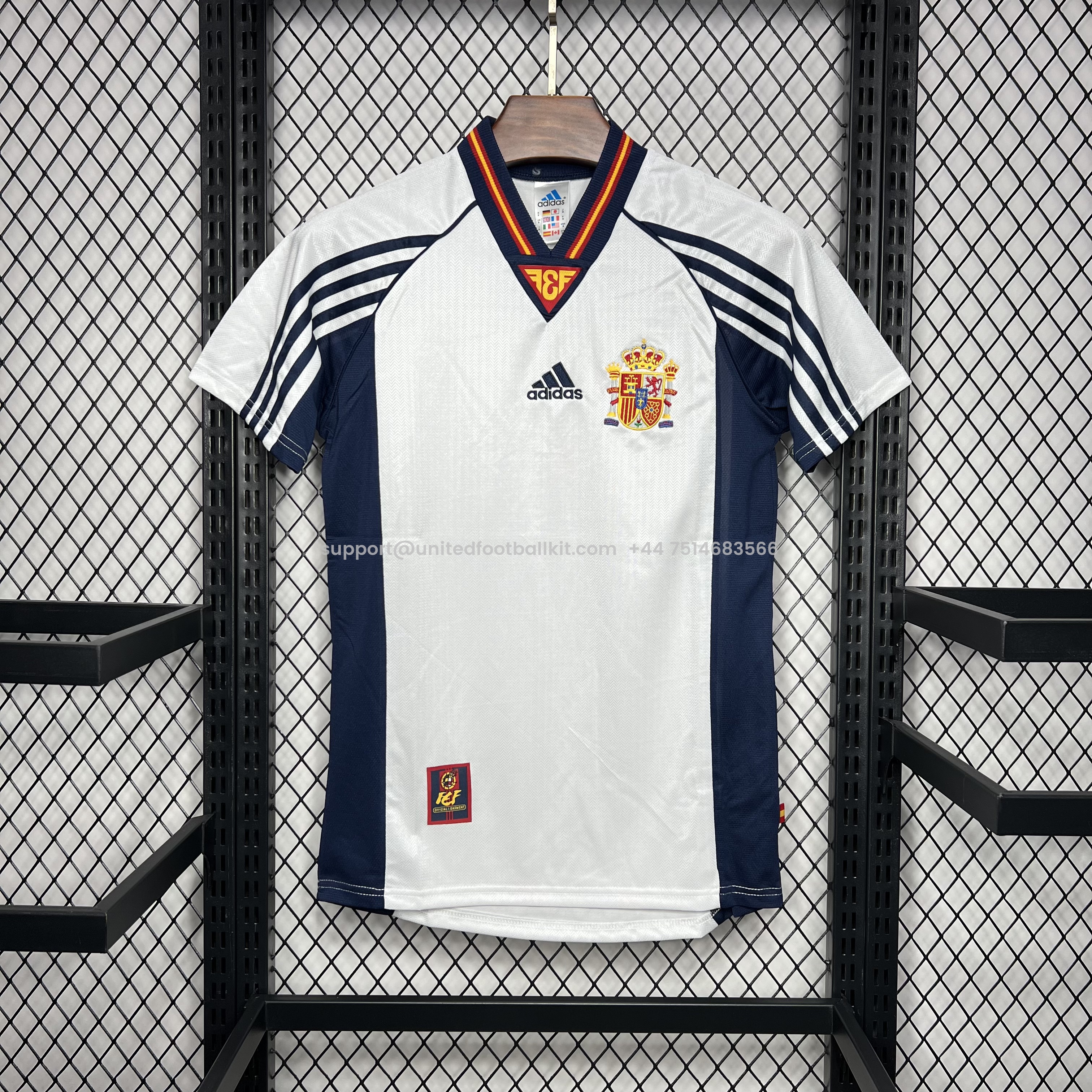 Unitedfootballkit.com | Retro Spain 1998 Away Jersey -Customize Name, Number and Patch | Worldwide Shipping