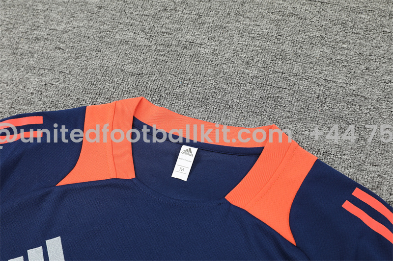 Unitedfootballkit.com | Manchester United 24-25 Short-Sleeve Training Set - Deep Blue -Customize Name, Number and Patch | Worldwide Shipping