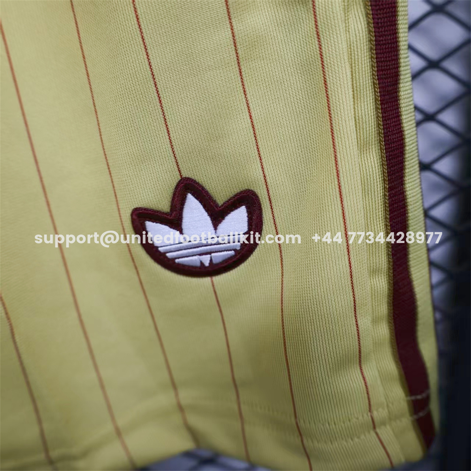 Unitedfootballkit.com | Arsenal 25-26 Trefoil Yellow Travel Shorts - Player Version -Customize Name, Number and Patch | Worldwide Shipping