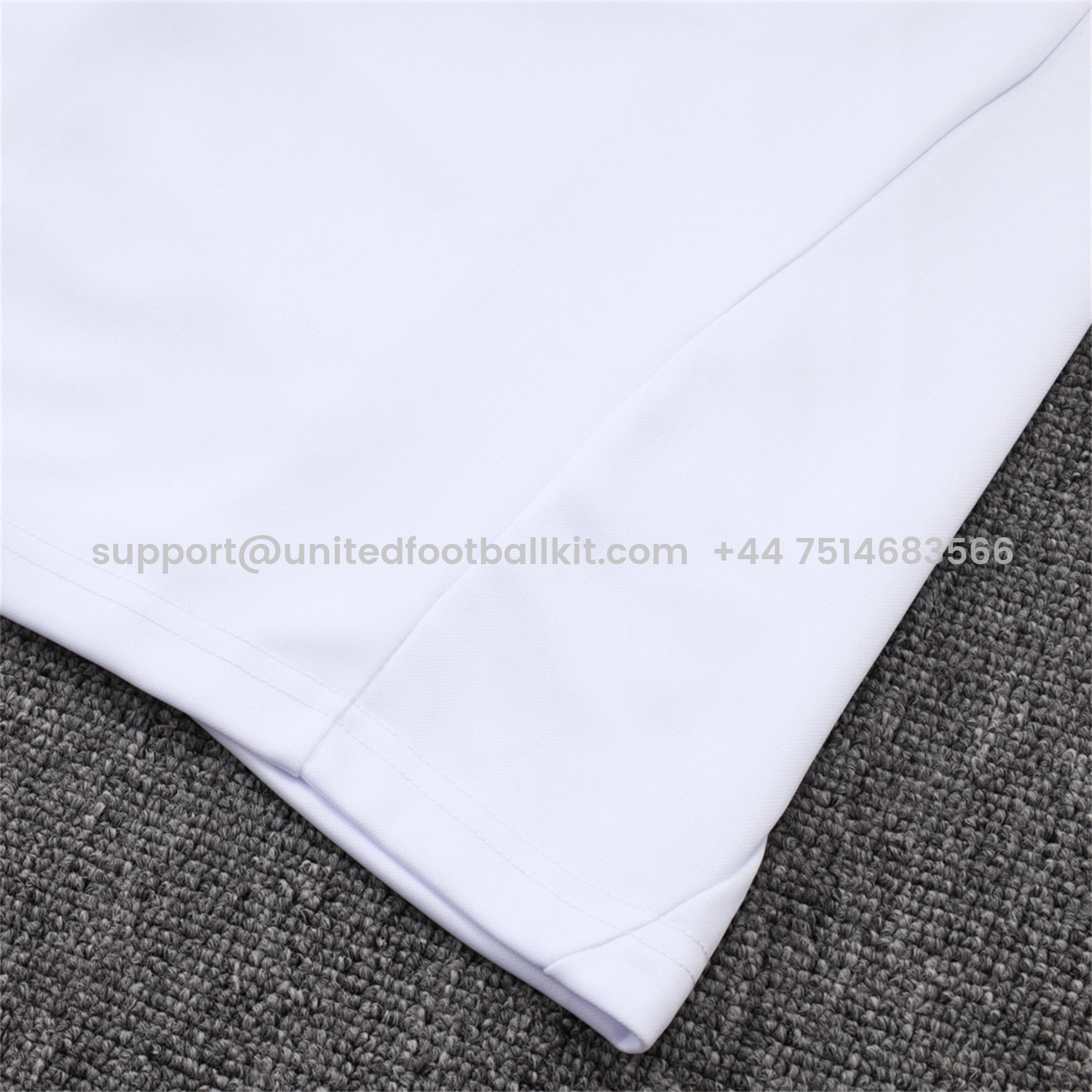 Unitedfootballkit.com | Bayern Munich 25-26 Jacket Training Tracksuit - White Throwback Jackets & Grey Pants -Customize Name, Number and Patch | Worldwide Shipping