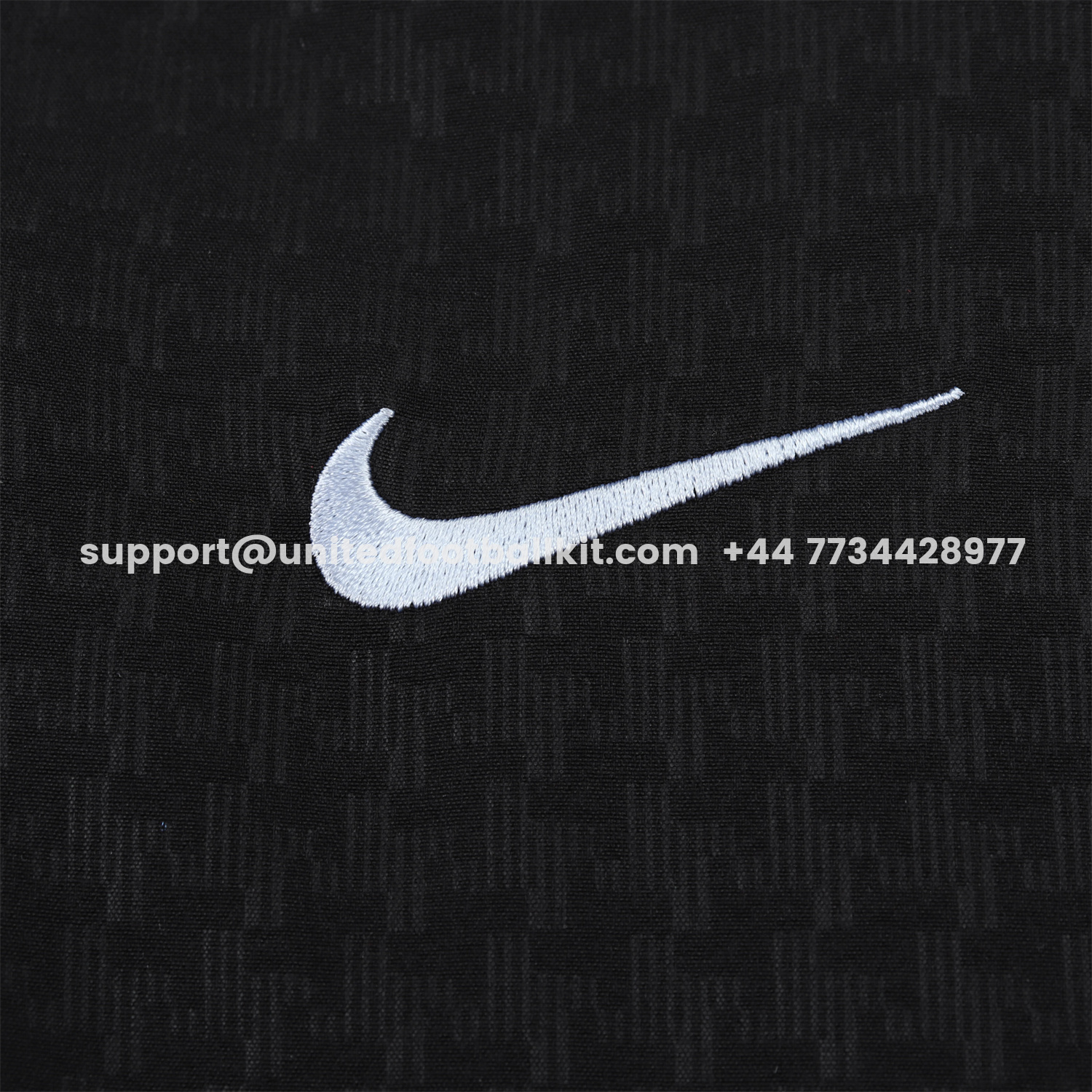 Unitedfootballkit.com | Retro Manchester United 2003-04 Away Kids Kit -Customize Name, Number and Patch | Worldwide Shipping