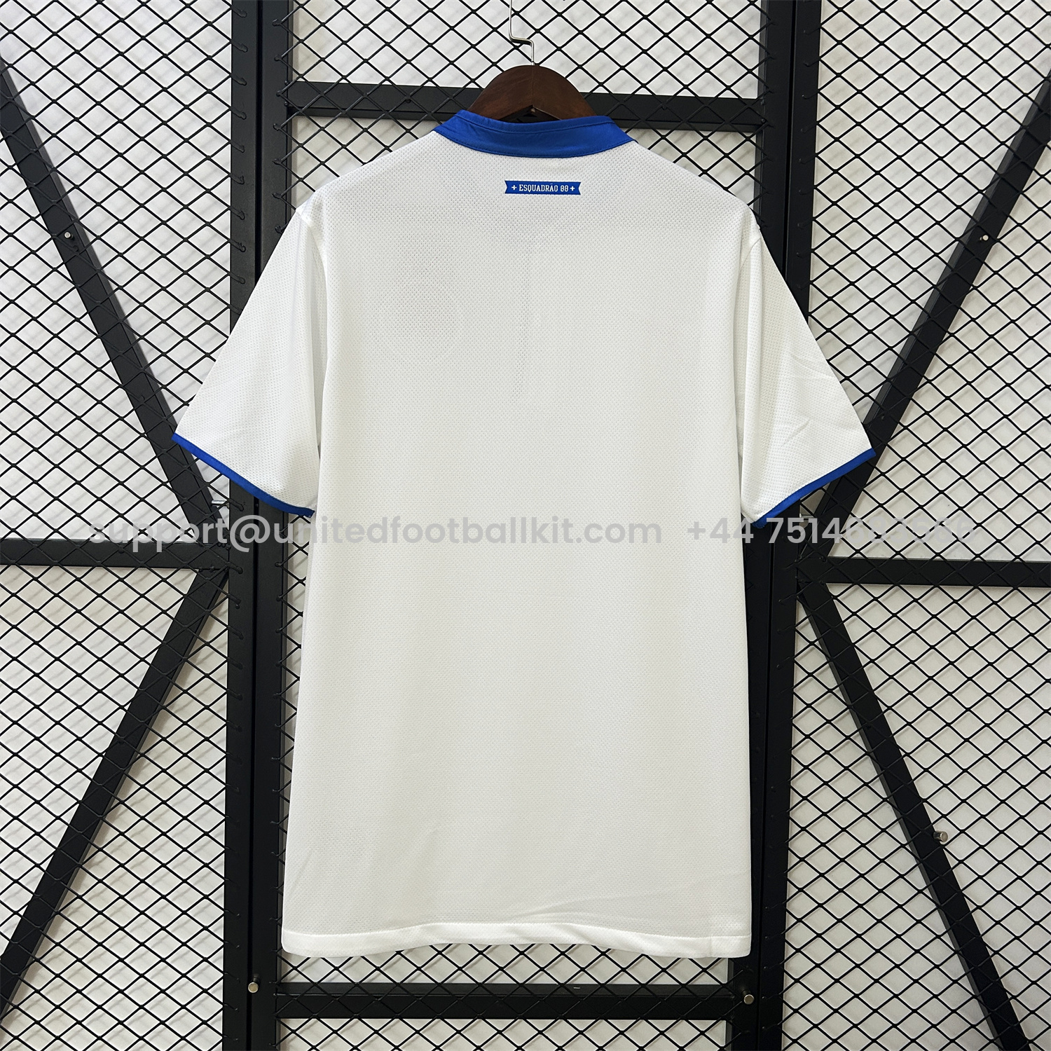 Unitedfootballkit.com | Retro Bahia 2013-14 Home Unsponsored Jersey -Customize Name, Number and Patch | Worldwide Shipping