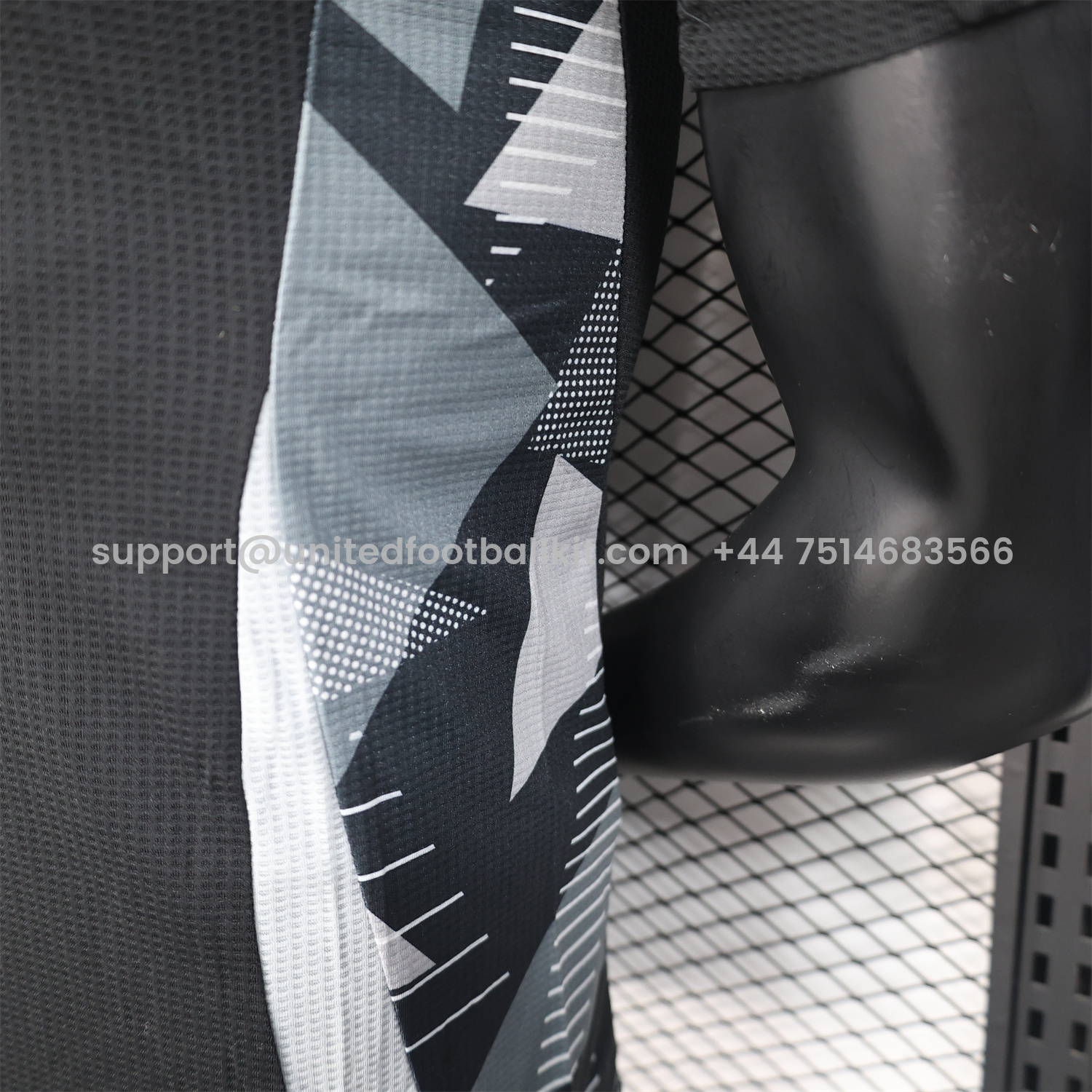 Unitedfootballkit.com | Algeria 25-26 Pure Black Jersey with Grey Block - Player Version -Customize Name, Number and Patch | Worldwide Shipping