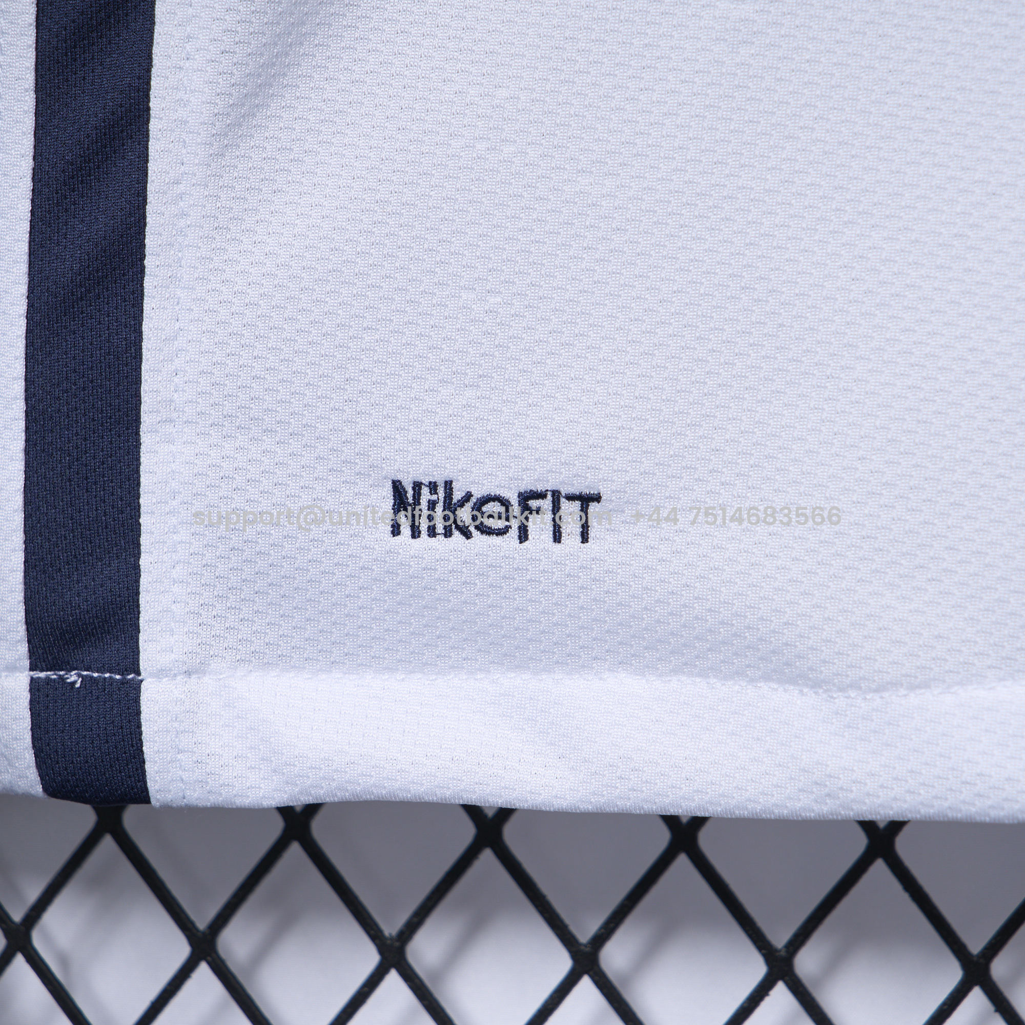 Unitedfootballkit.com | Retro Manchester United 08-09 Away Jersey -Customize Name, Number and Patch | Worldwide Shipping