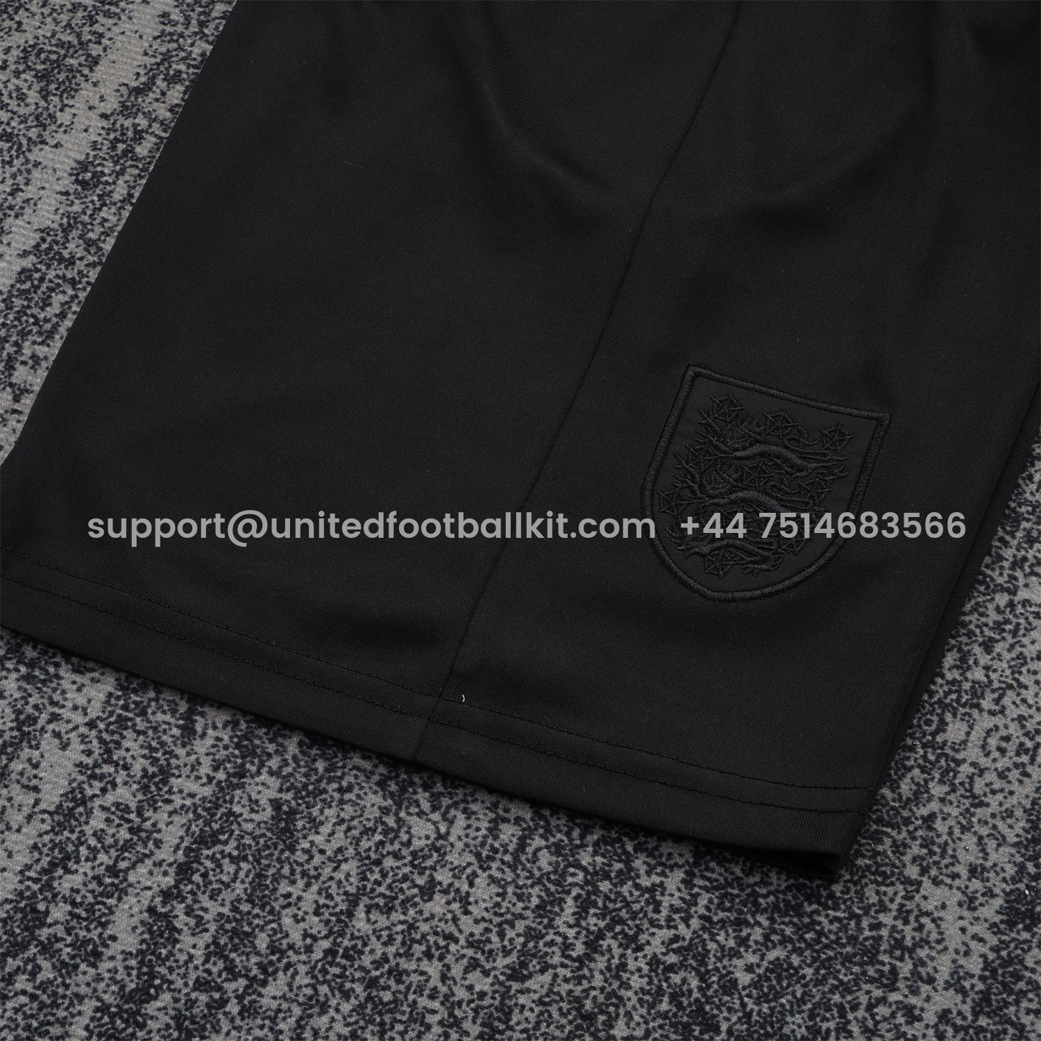 Unitedfootballkit.com | Retro England 1990 Black Special Kids Kit -Customize Name, Number and Patch | Worldwide Shipping