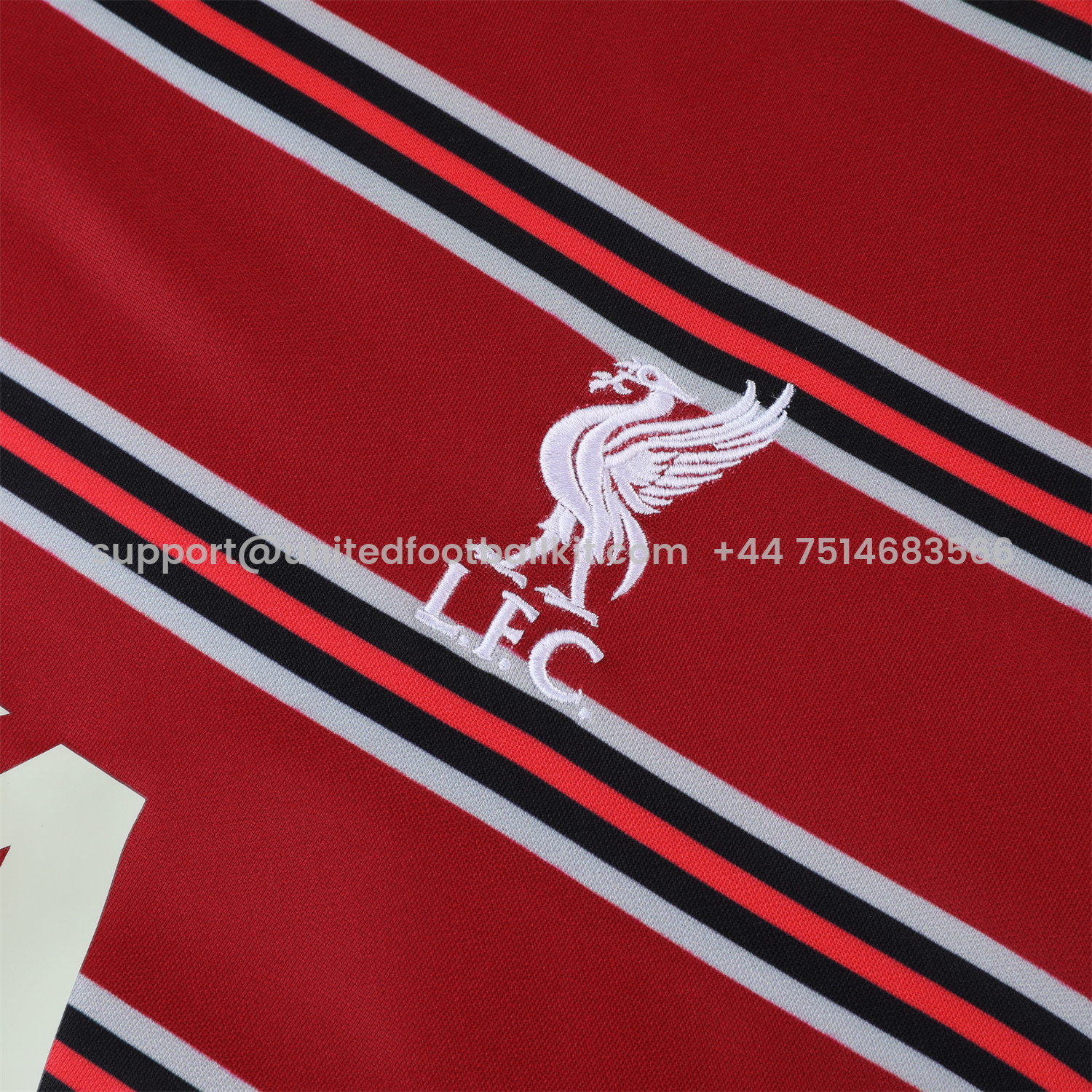 Unitedfootballkit.com | Liver.pool 24-25 Long Sleeve Training Set - Red Stripe Top and Black Pants -Customize Name, Number and Patch | Worldwide Shipping
