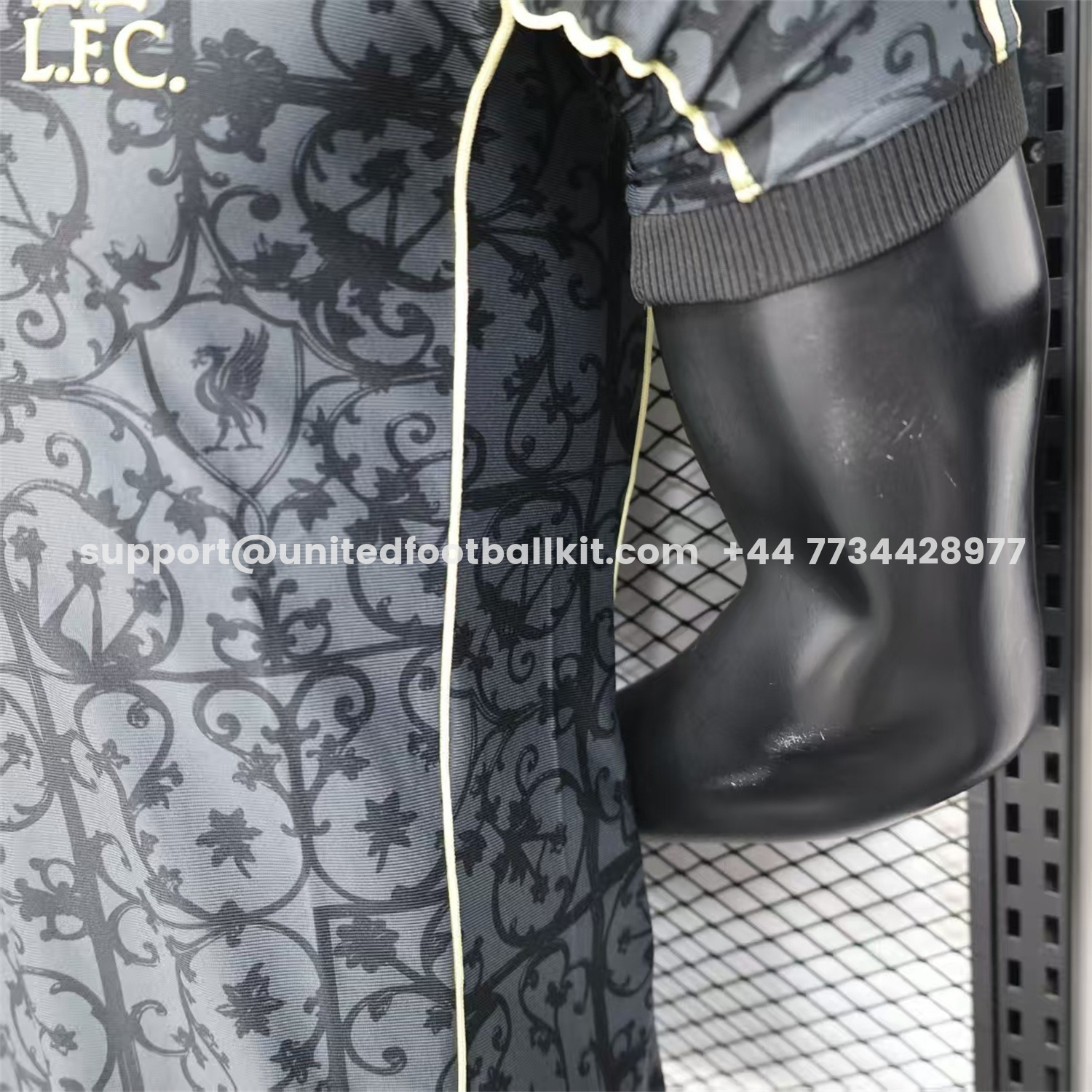 Unitedfootballkit.com | Liver.pool 25-26 Black Floral Pattern Special Jersey - Player Version -Customize Name, Number and Patch | Worldwide Shipping