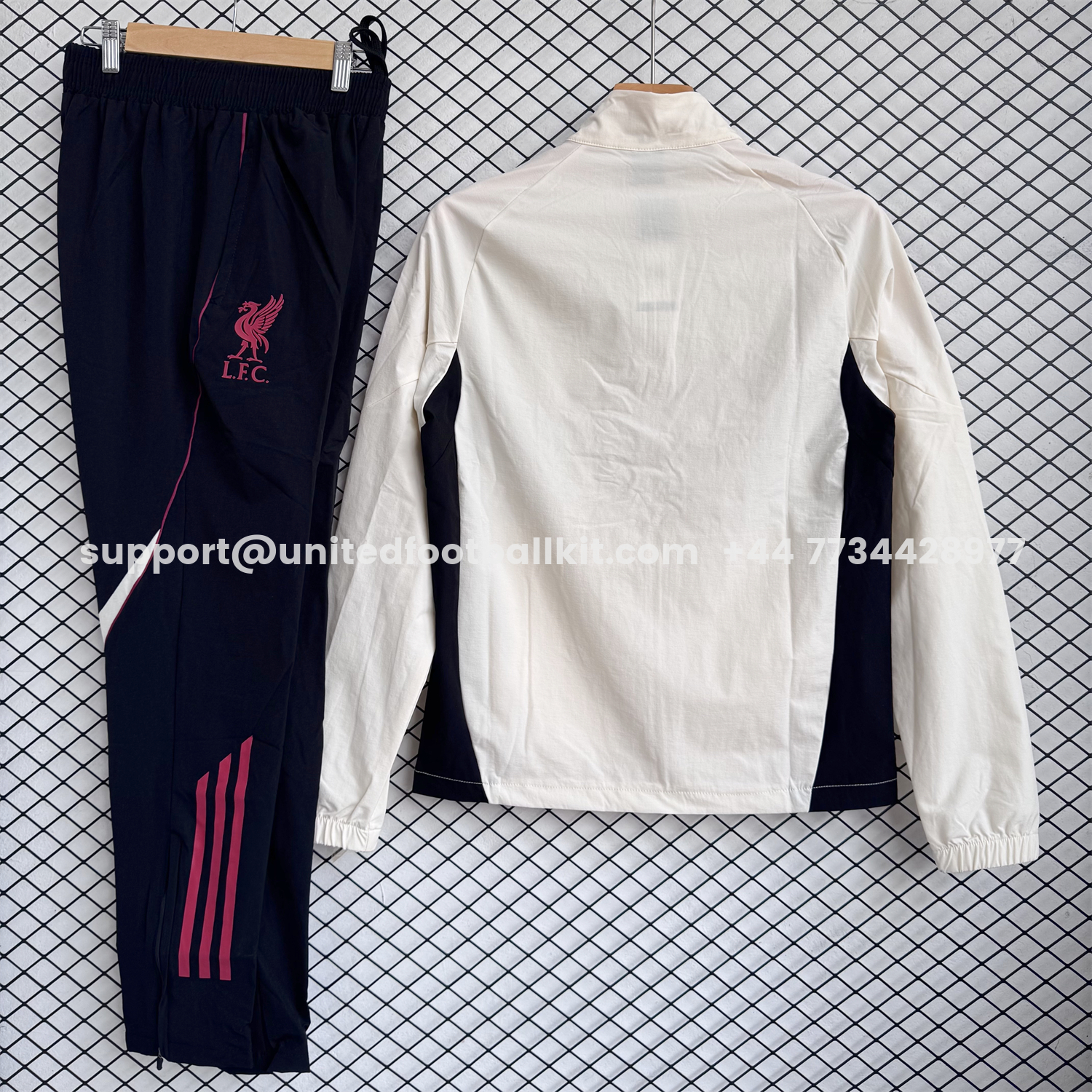 Unitedfootballkit.com | Liver.pool 25-26 Hooded Windbreaker Training Set - Cream Top & Black Pants -Customize Name, Number and Patch | Worldwide Shipping
