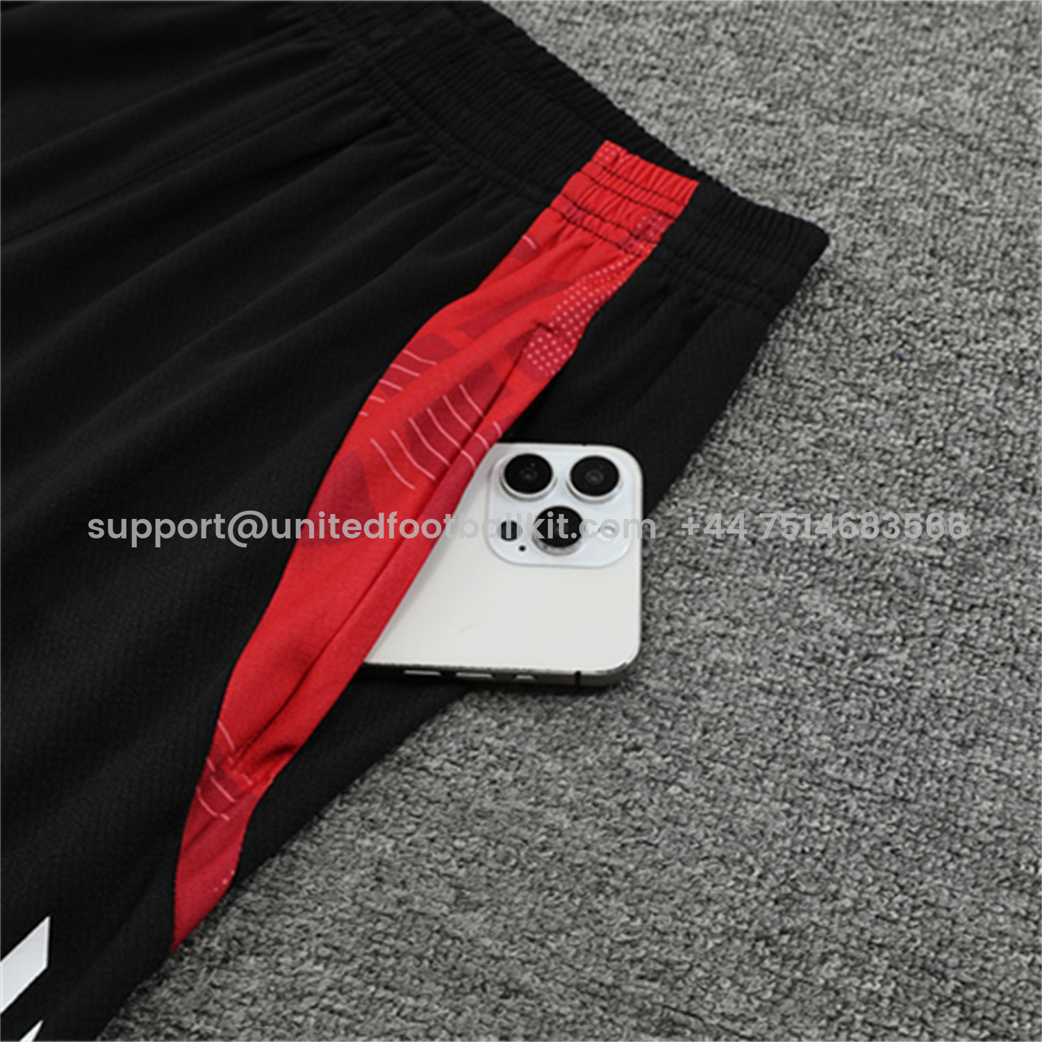 Unitedfootballkit.com | Manchester United 24-25 Pre-Match Short-Sleeve Training Set - Camouflage -Customize Name, Number and Patch | Worldwide Shipping