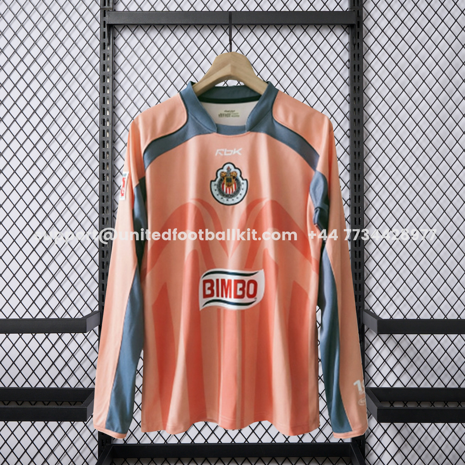 Unitedfootballkit.com | Retro Chivas de Guadalajara 2006-07 Pink Goalkeeper Long Sleeves Jersey -Customize Name, Number and Patch | Worldwide Shipping
