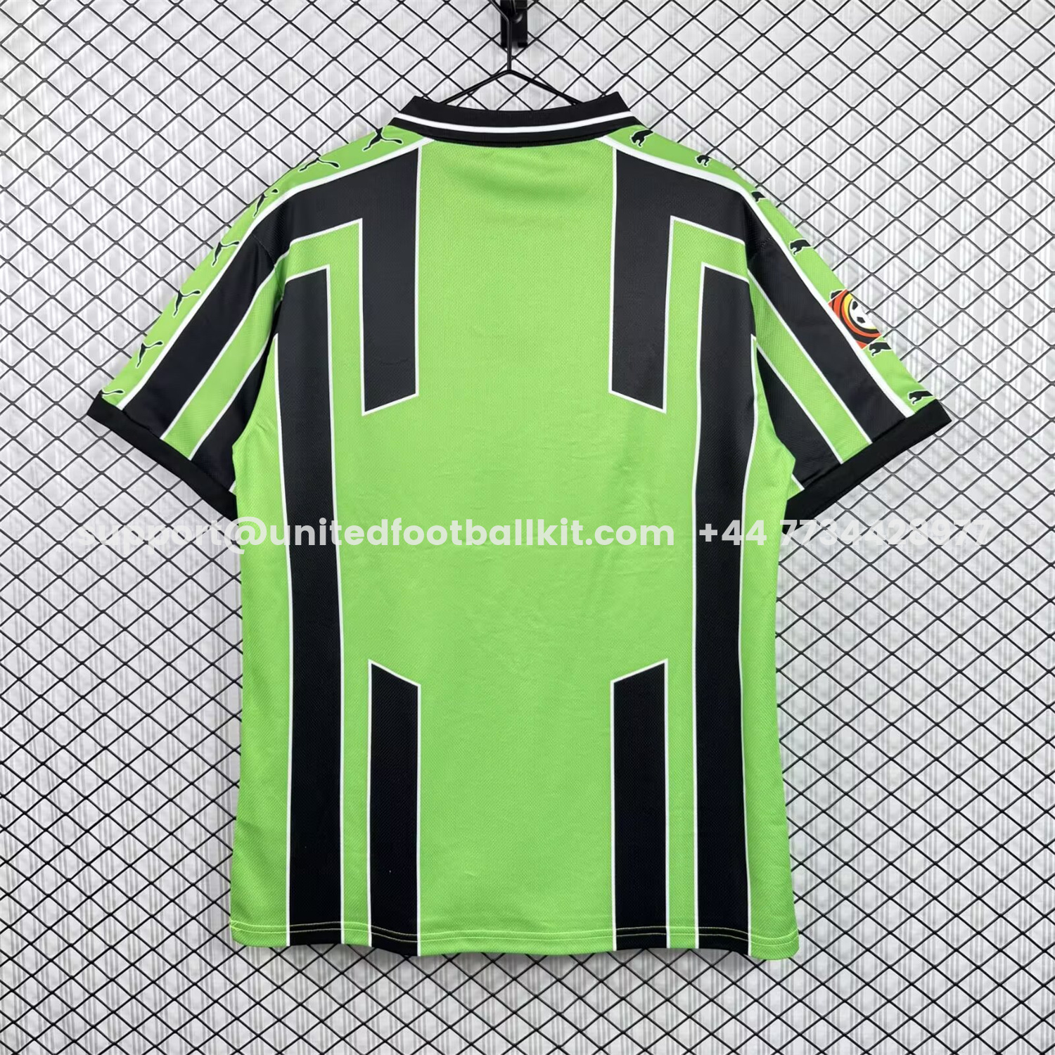 Unitedfootballkit.com | Retro Wolfsburg 1999-00 Away Jersey -Customize Name, Number and Patch | Worldwide Shipping