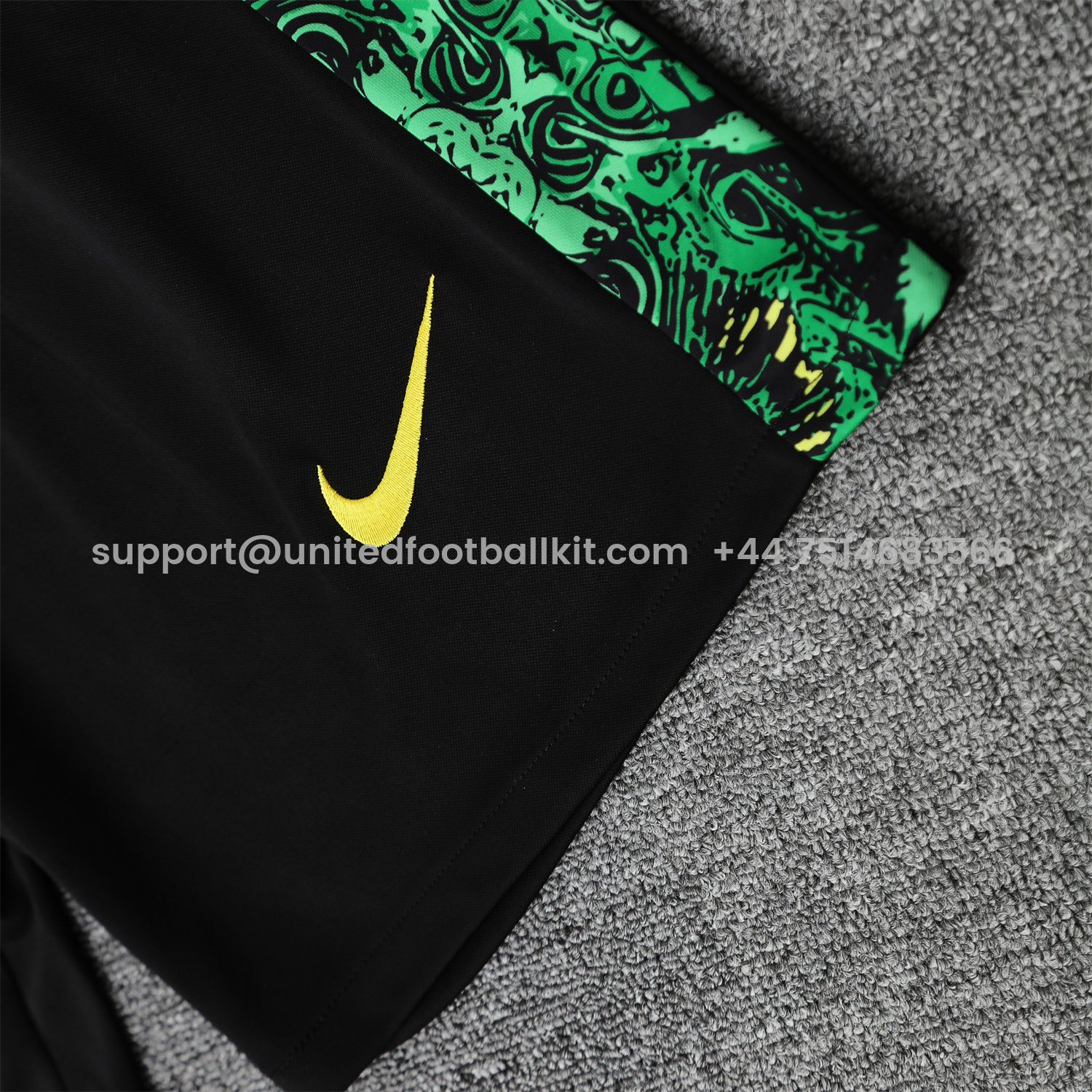 Unitedfootballkit.com | Brazil 25-26 Green Jesus Statue Vest Training Set - Green Vest & Black Shorts -Customize Name, Number and Patch | Worldwide Shipping