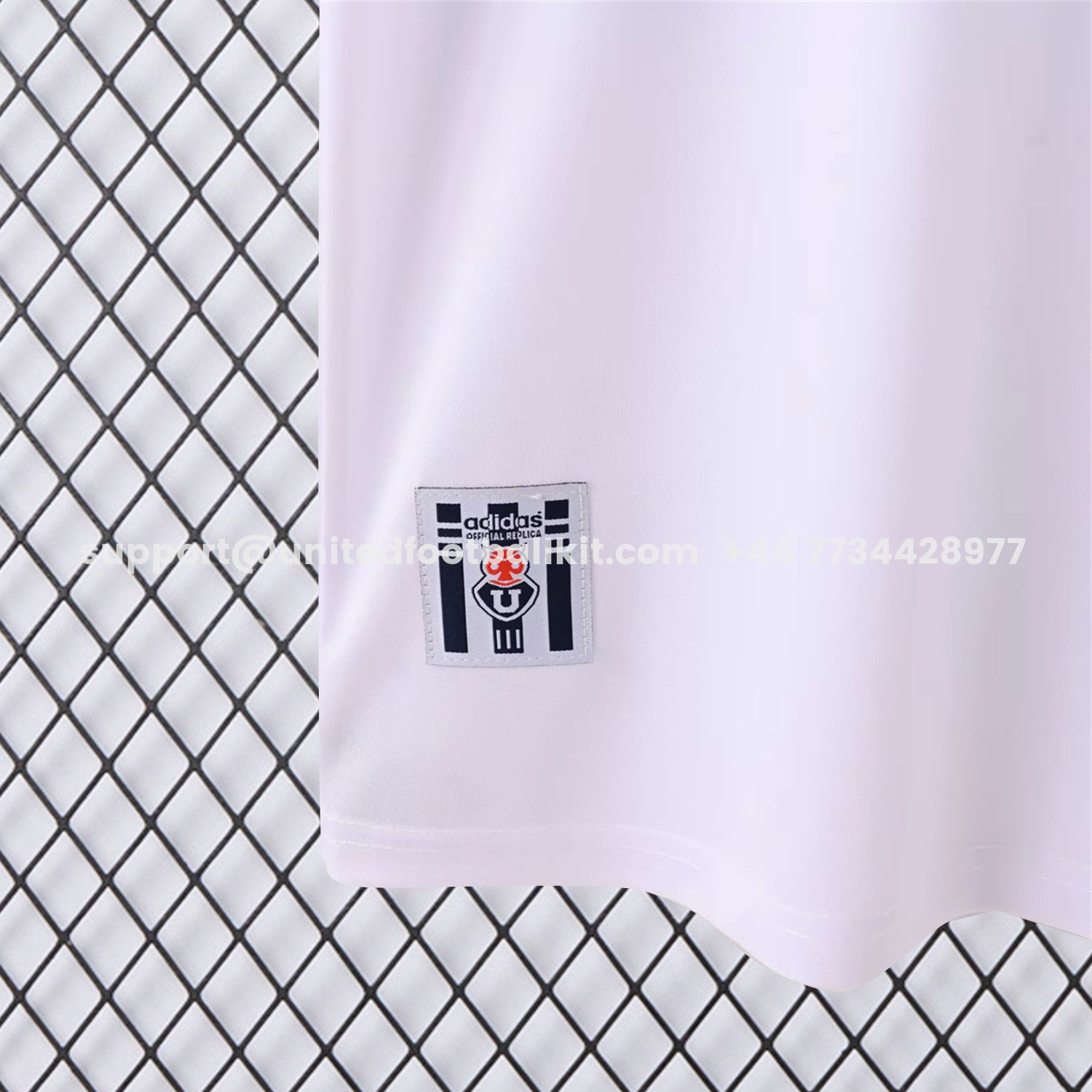 Unitedfootballkit.com | Retro Universidad De Chile 1999-00 Away White Jersey -Customize Name, Number and Patch | Worldwide Shipping