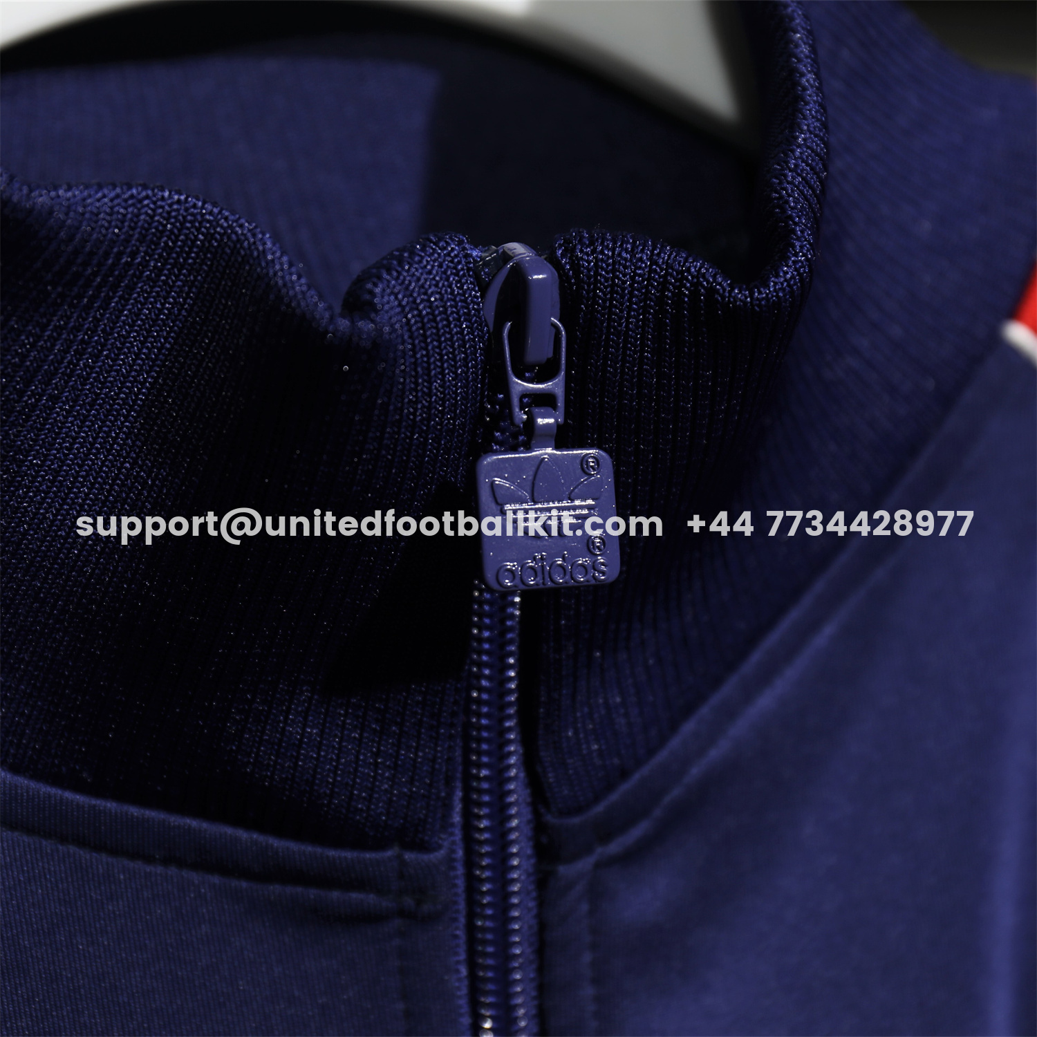 Unitedfootballkit.com | Arsenal 25-26 Red Lines Training Set - Purple Top and Purple Pants -Customize Name, Number and Patch | Worldwide Shipping