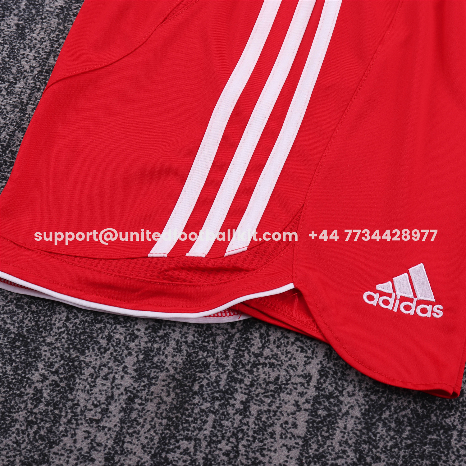 Unitedfootballkit.com | Retro Liver.pool 2006-08 Home Kids Kit -Customize Name, Number and Patch | Worldwide Shipping