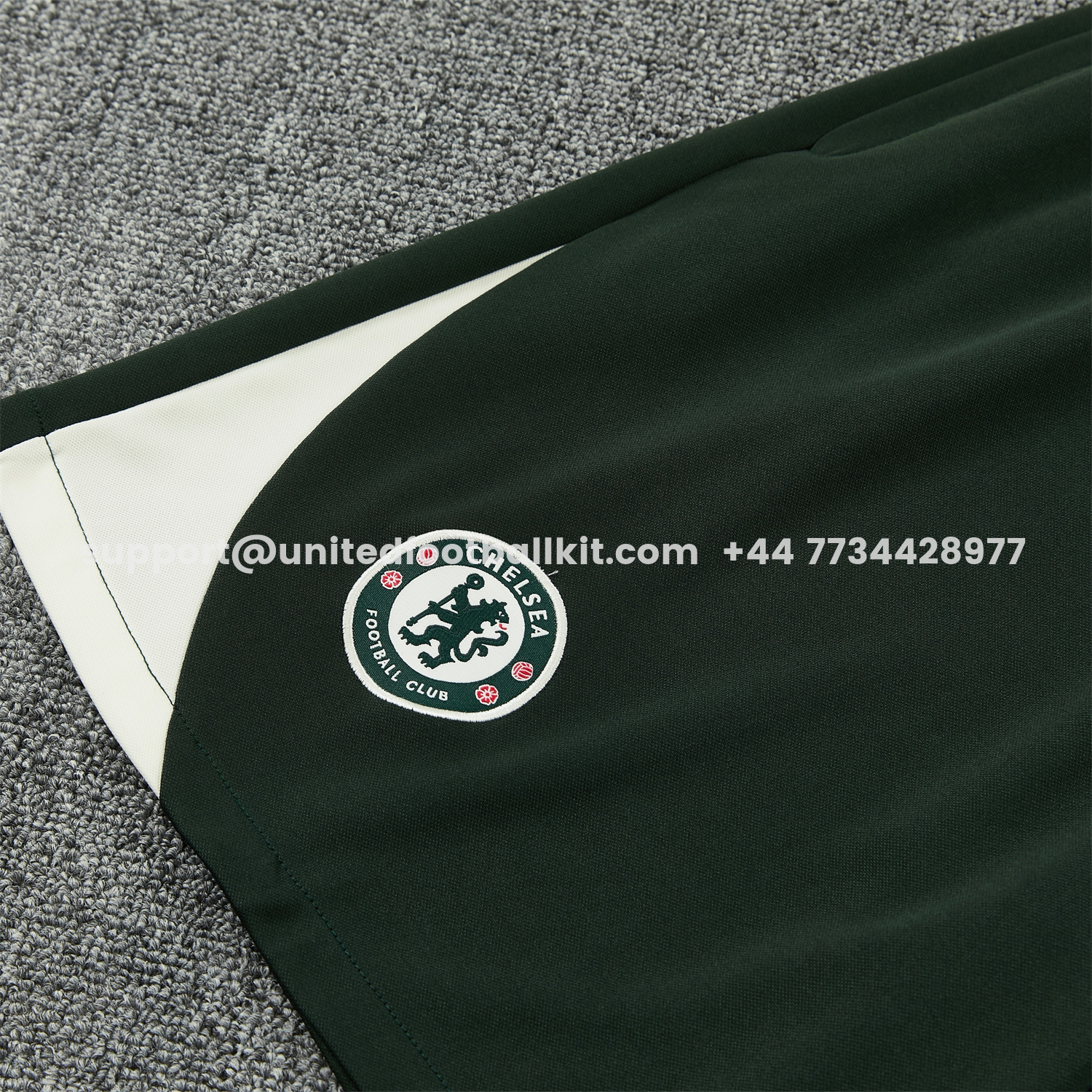 Unitedfootballkit.com | C.H.E.L.S.E.A 25-26 Short-Sleeve Training Set - Light Gray With Dark Green Accents Top & Dark Green Pants -Customize Name, Number and Patch | Worldwide Shipping