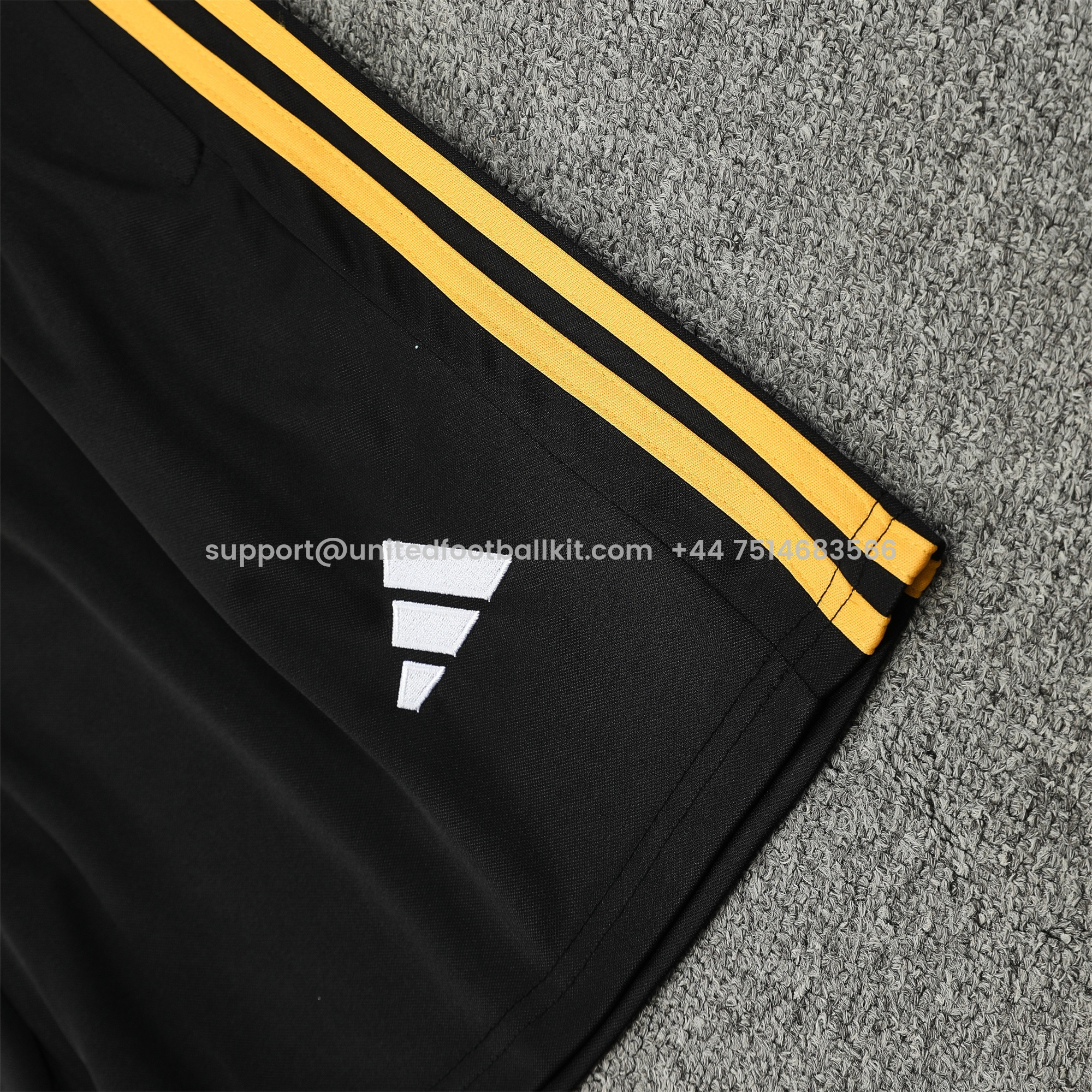 Unitedfootballkit.com | Real Madrid 24-25 Vest Training Set - Purple & Black Leopard -Customize Name, Number and Patch | Worldwide Shipping