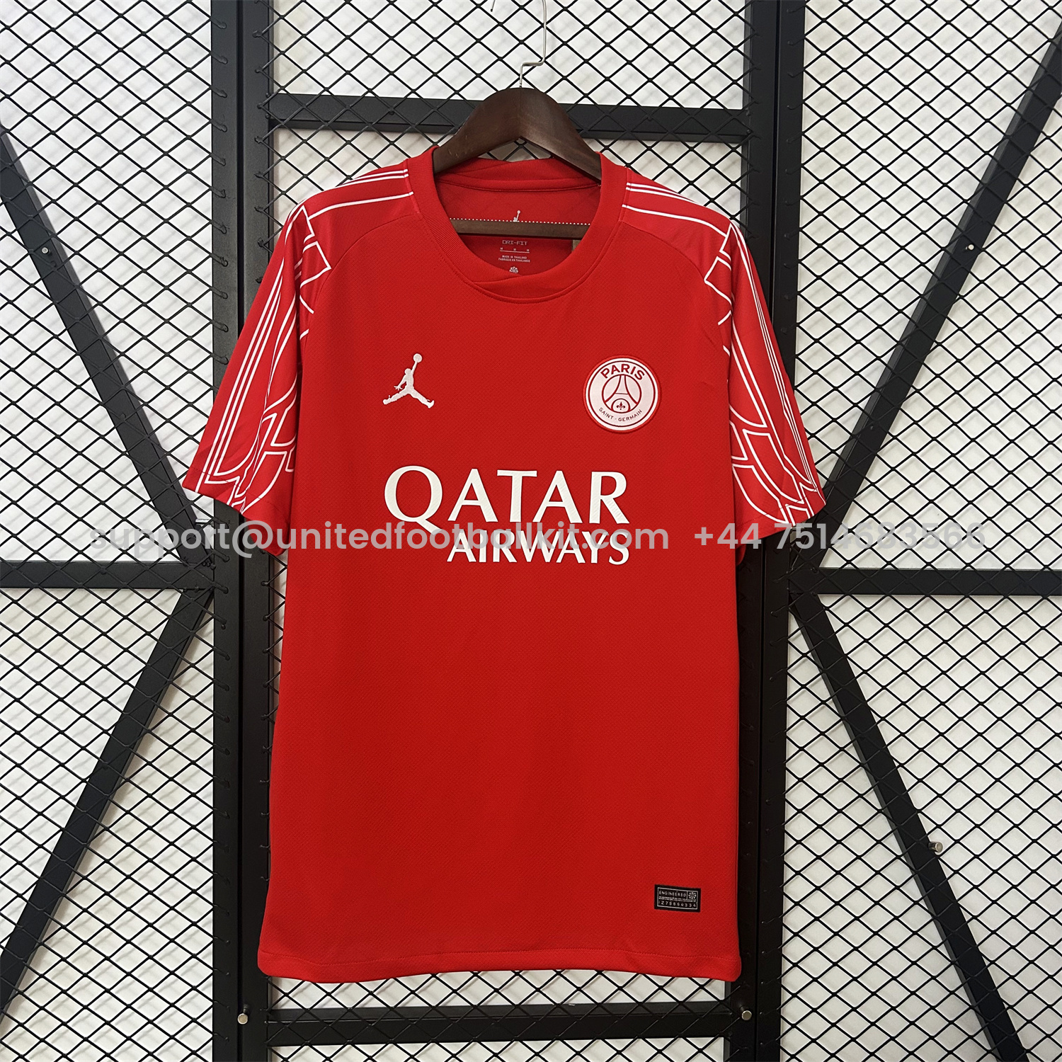 Unitedfootballkit.com | Paris Saint-Germain PSG 24-25 Fourth Goalkeeper Jersey - Fans Version -Customize Name, Number and Patch | Worldwide Shipping