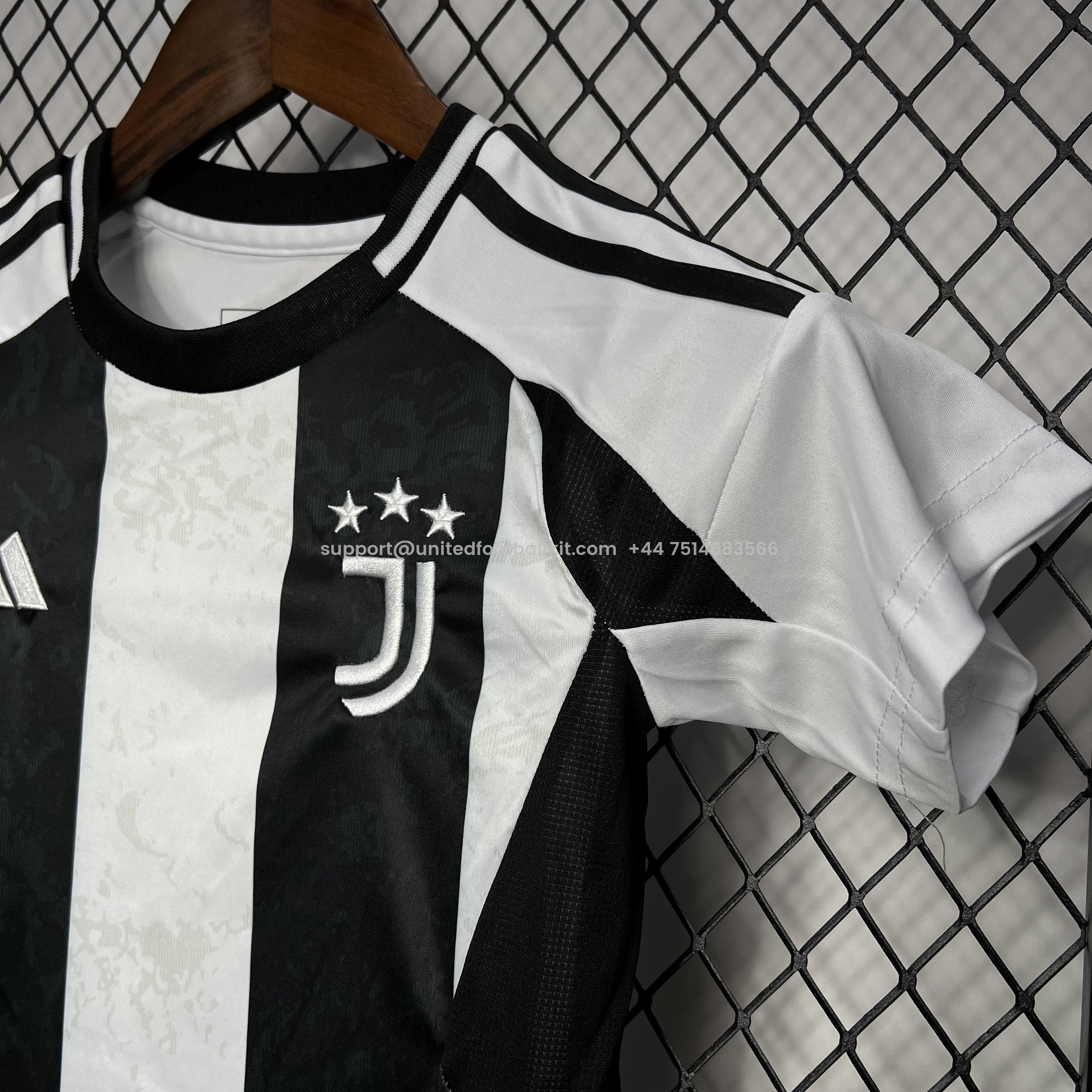 Unitedfootballkit.com | Juventus 24-25 Home Stadium Kids Kit -Customize Name, Number and Patch | Worldwide Shipping