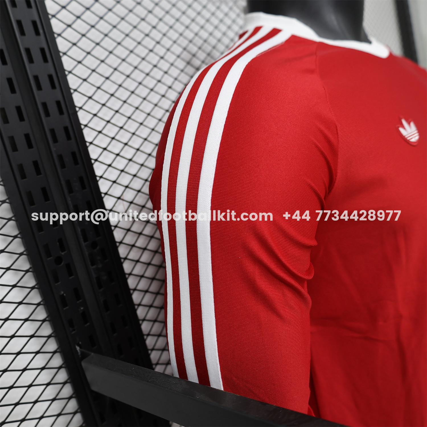 Unitedfootballkit.com | Manchester United 26-27 Red Casual Long Sleeves Jersey - Player Version -Customize Name, Number and Patch | Worldwide Shipping