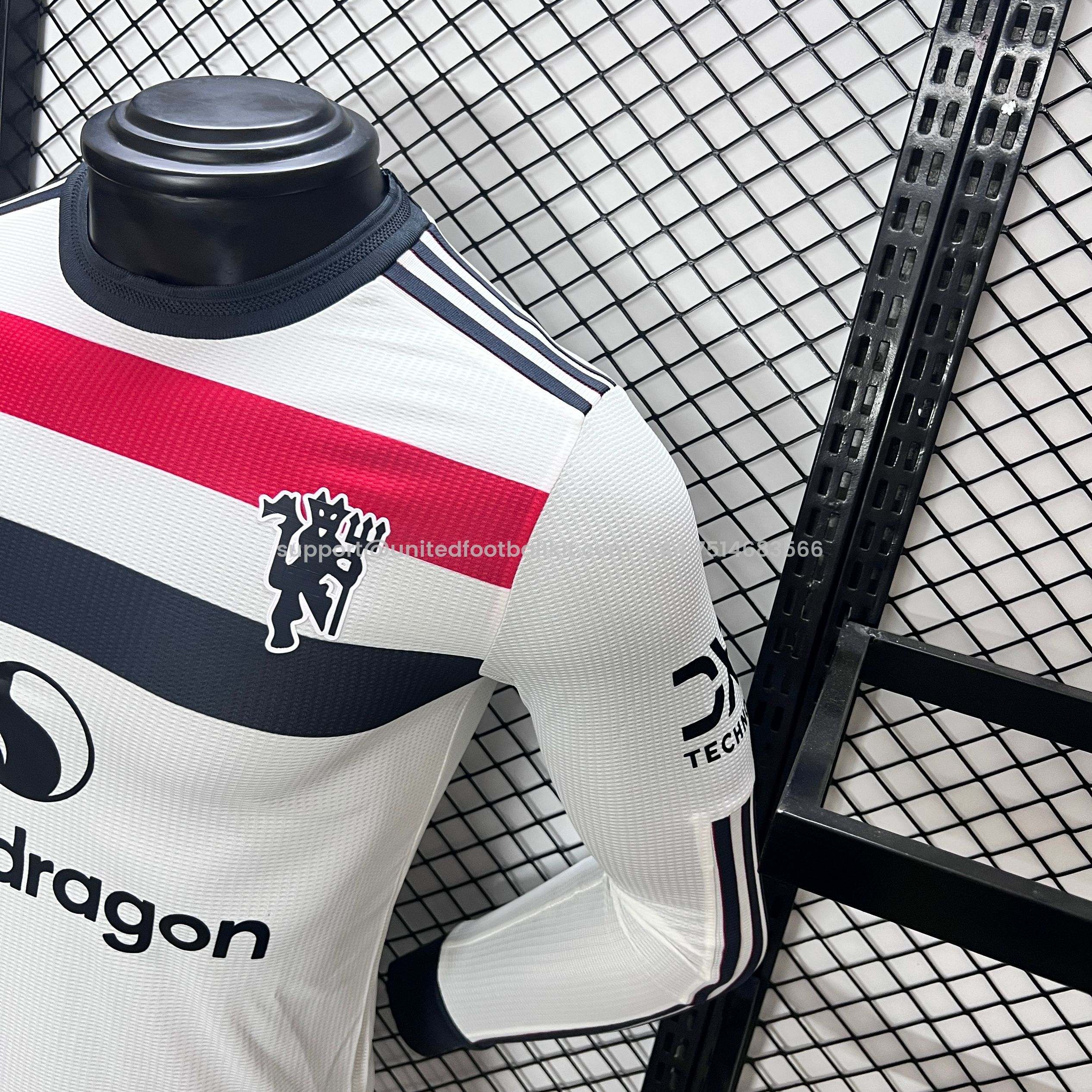 Unitedfootballkit.com | Manchester United 24-25 Third Long Sleeve Jersey - Player Version -Customize Name, Number and Patch | Worldwide Shipping