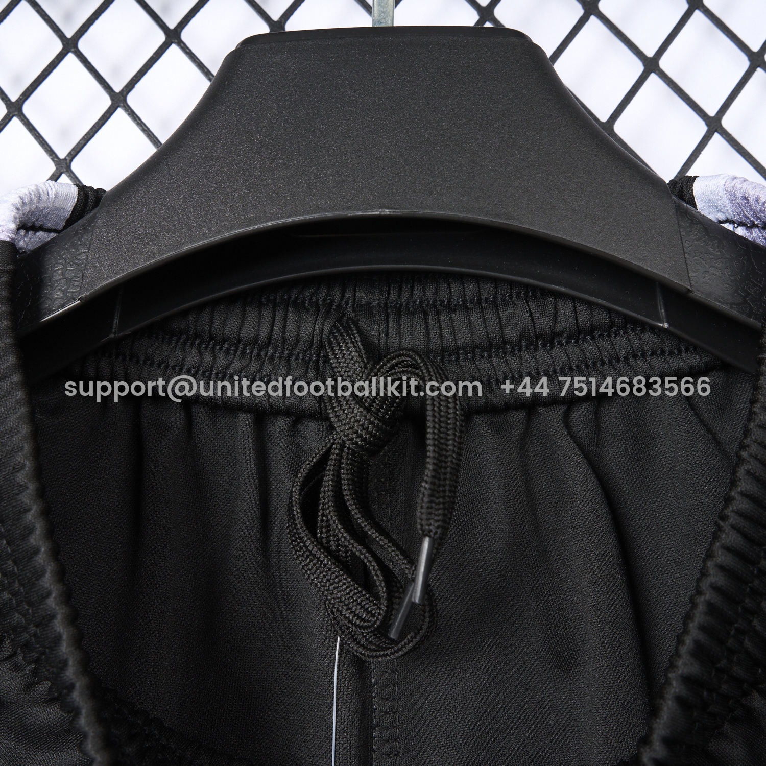 Unitedfootballkit.com | Newcastle United 24-25 Black Training Pants - Player Version -Customize Name, Number and Patch | Worldwide Shipping