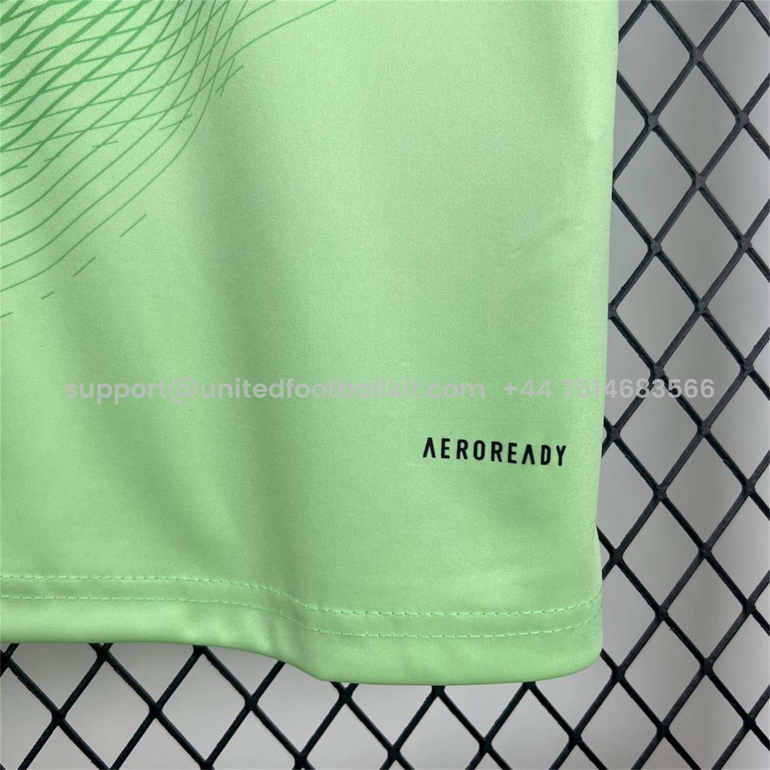 Unitedfootballkit.com | Bayern Munich 25-26 Green Goalkeeper Jersey - Fans Version -Customize Name, Number and Patch | Worldwide Shipping