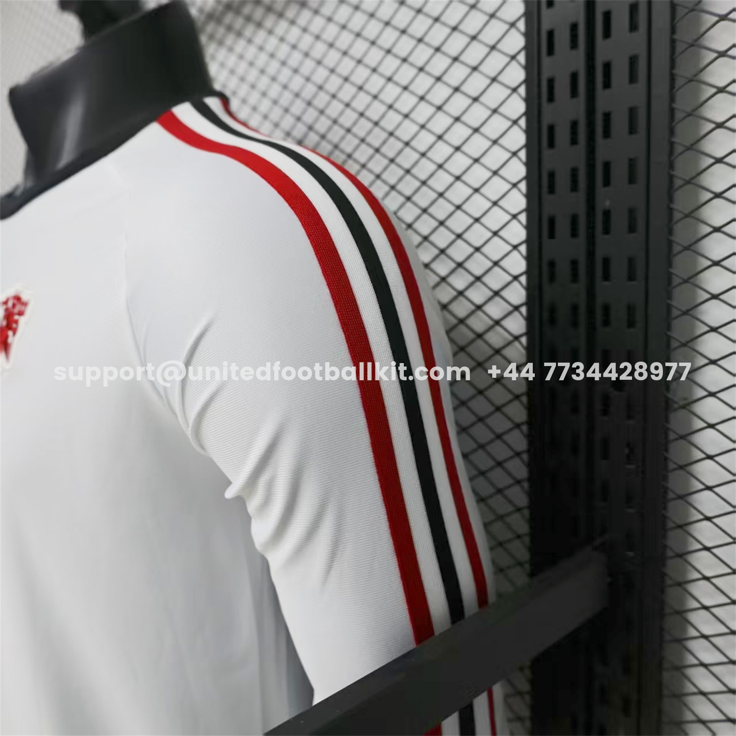 Unitedfootballkit.com | Manchester United 26-27 White Casual Long Sleeves Jersey - Player Version -Customize Name, Number and Patch | Worldwide Shipping