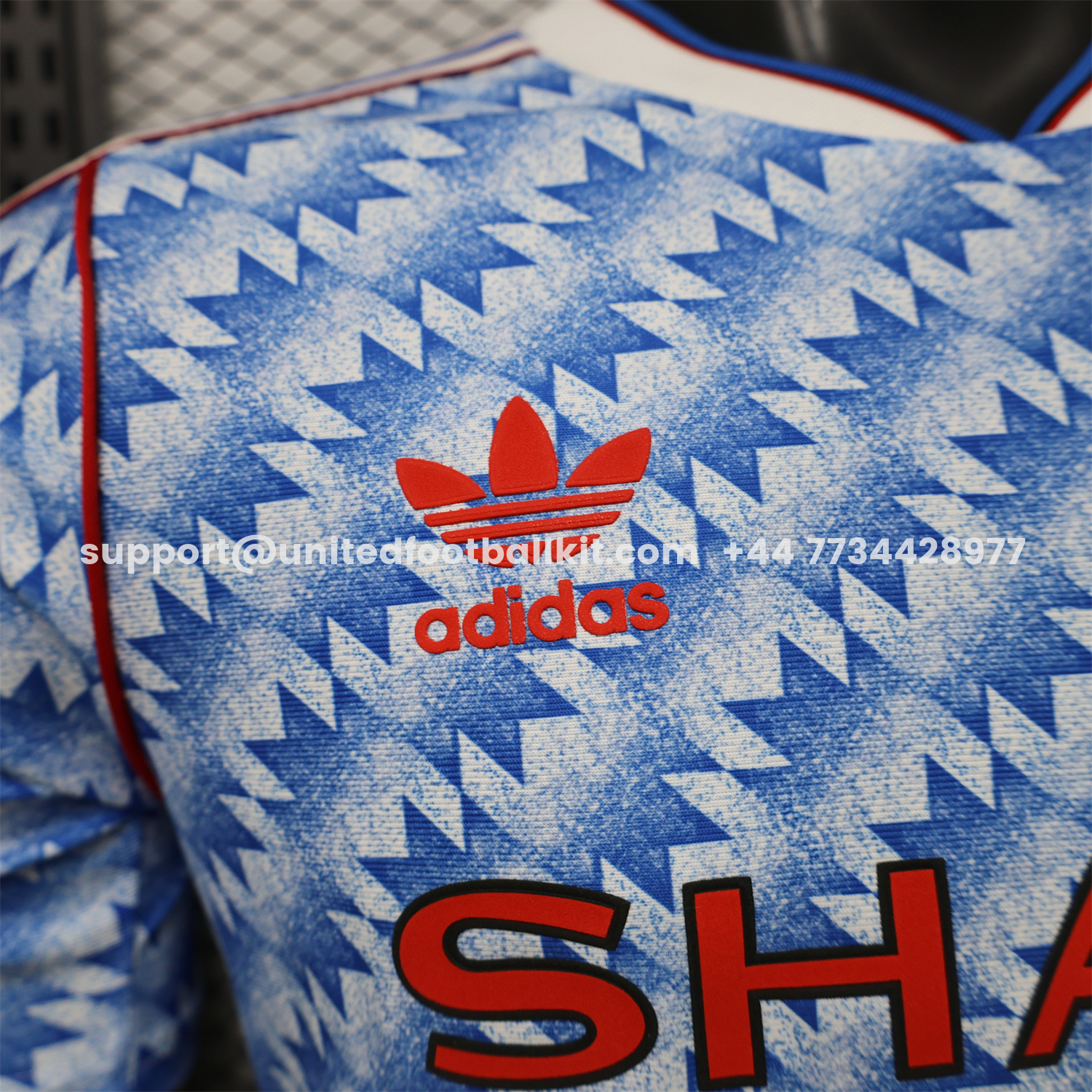 Unitedfootballkit.com | Manchester United 26-27 Terrace Icon Retro Casual Style Blue Jersey - Player Version -Customize Name, Number and Patch | Worldwide Shipping