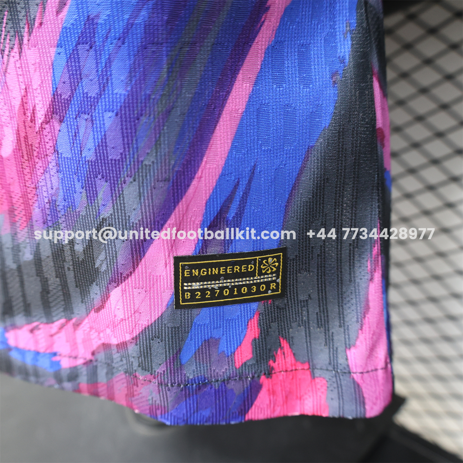 Unitedfootballkit.com | Paris Saint-Germain PSG 25-26 Iridescent Special Jersey - Player Version -Customize Name, Number and Patch | Worldwide Shipping