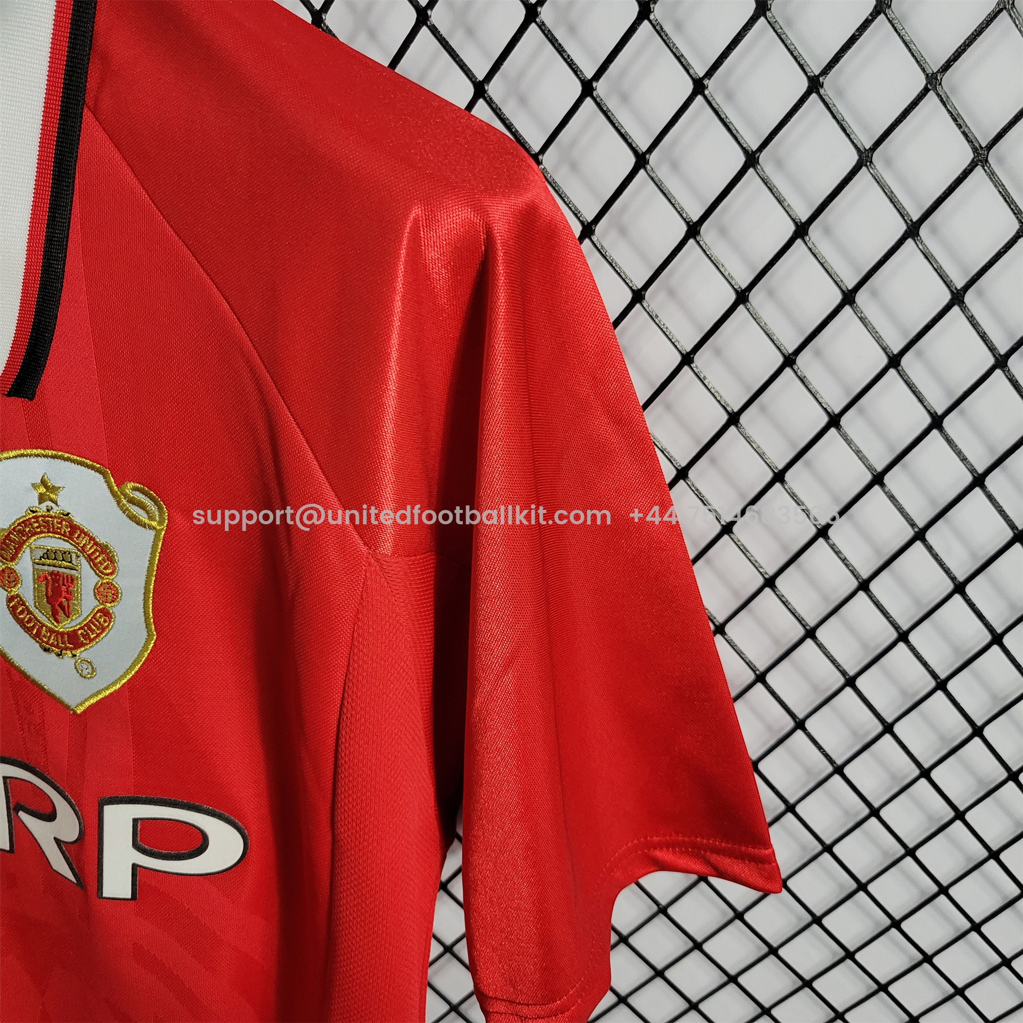 Unitedfootballkit.com | Retro Manchester United 99-00 Home Jersey -Customize Name, Number and Patch | Worldwide Shipping