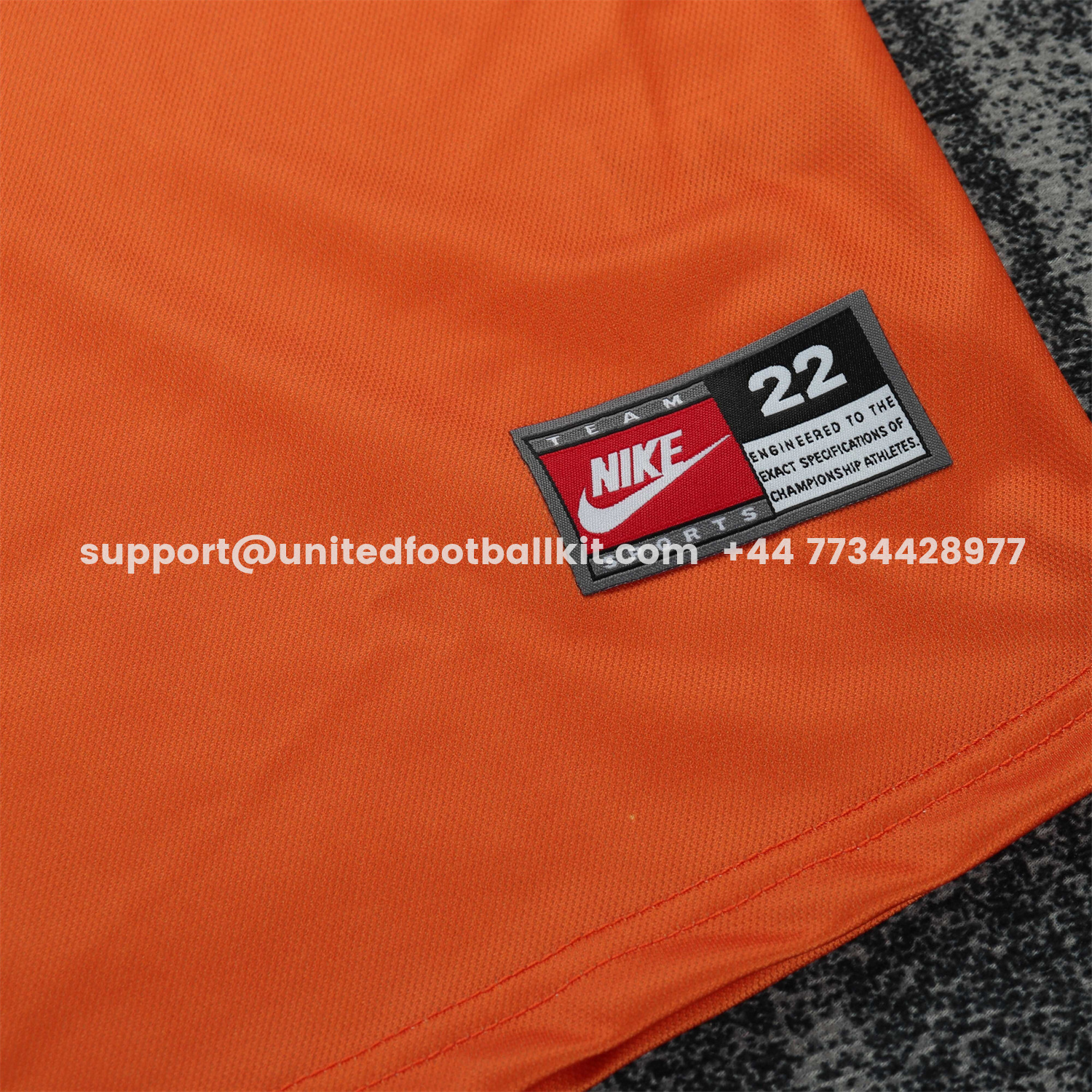 Unitedfootballkit.com | Retro Barcelona 1998-99 Third Kids Kit -Customize Name, Number and Patch | Worldwide Shipping