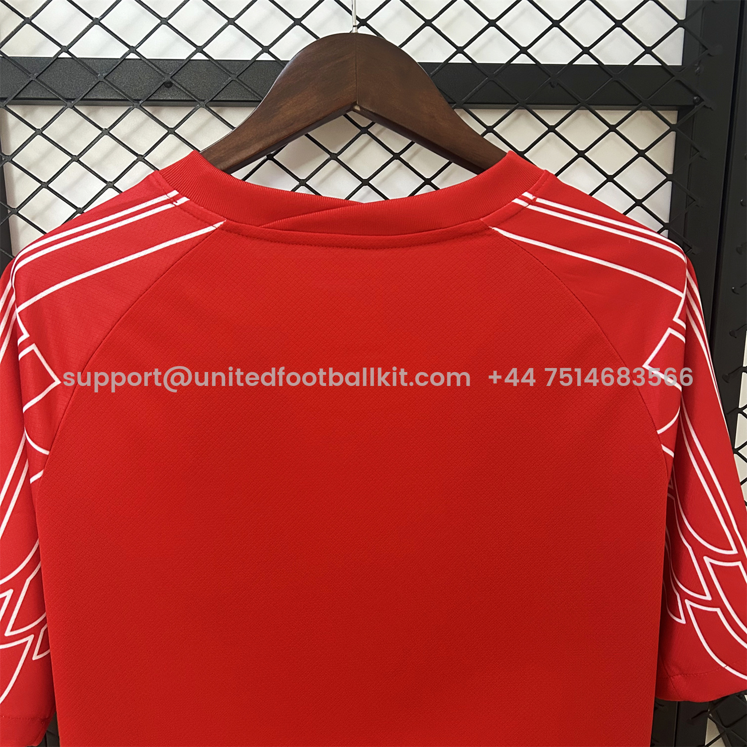 Unitedfootballkit.com | Paris Saint-Germain PSG 24-25 Fourth Goalkeeper Jersey - Fans Version -Customize Name, Number and Patch | Worldwide Shipping