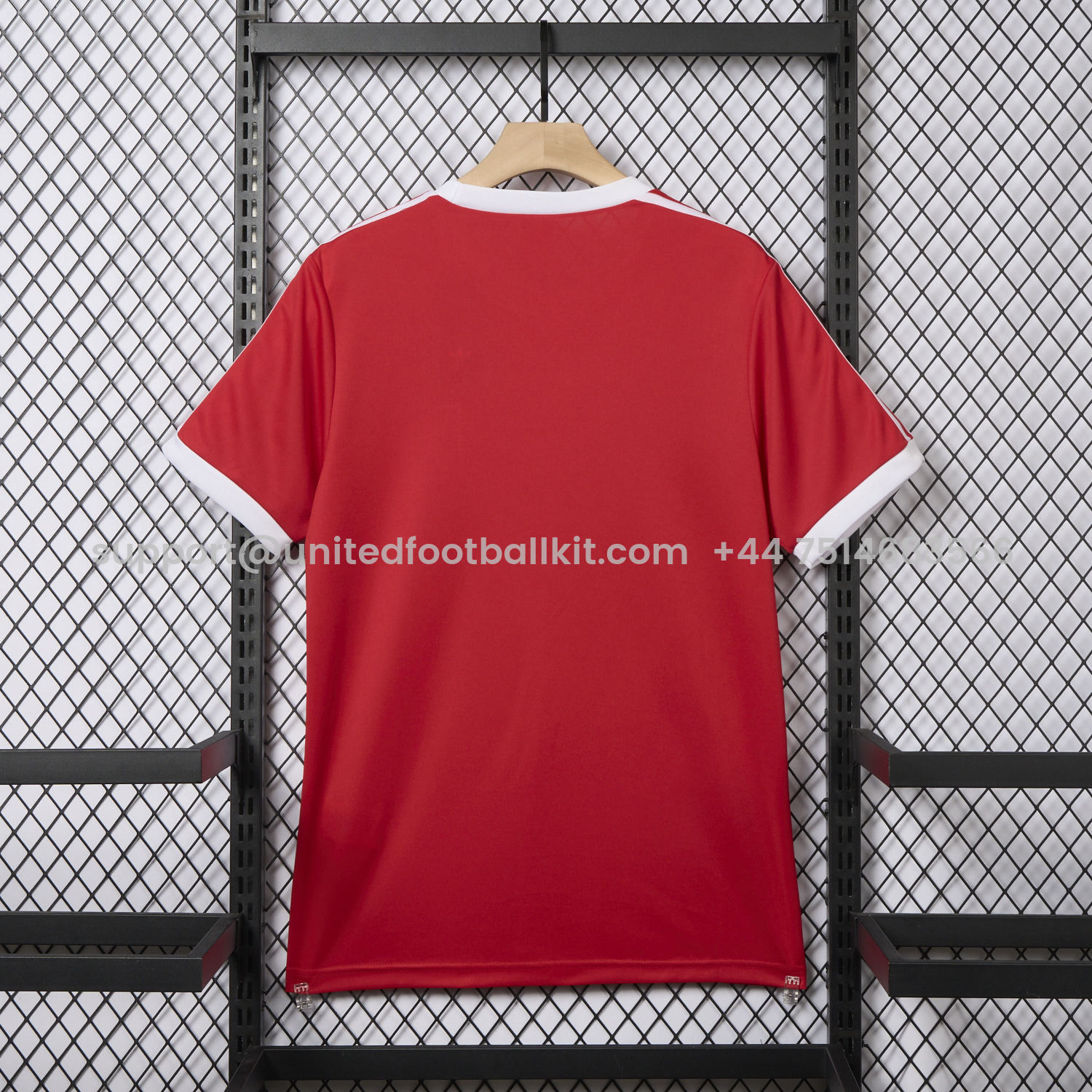 Unitedfootballkit.com | Retro Hamburger SV 1974-75 Away Jersey -Customize Name, Number and Patch | Worldwide Shipping