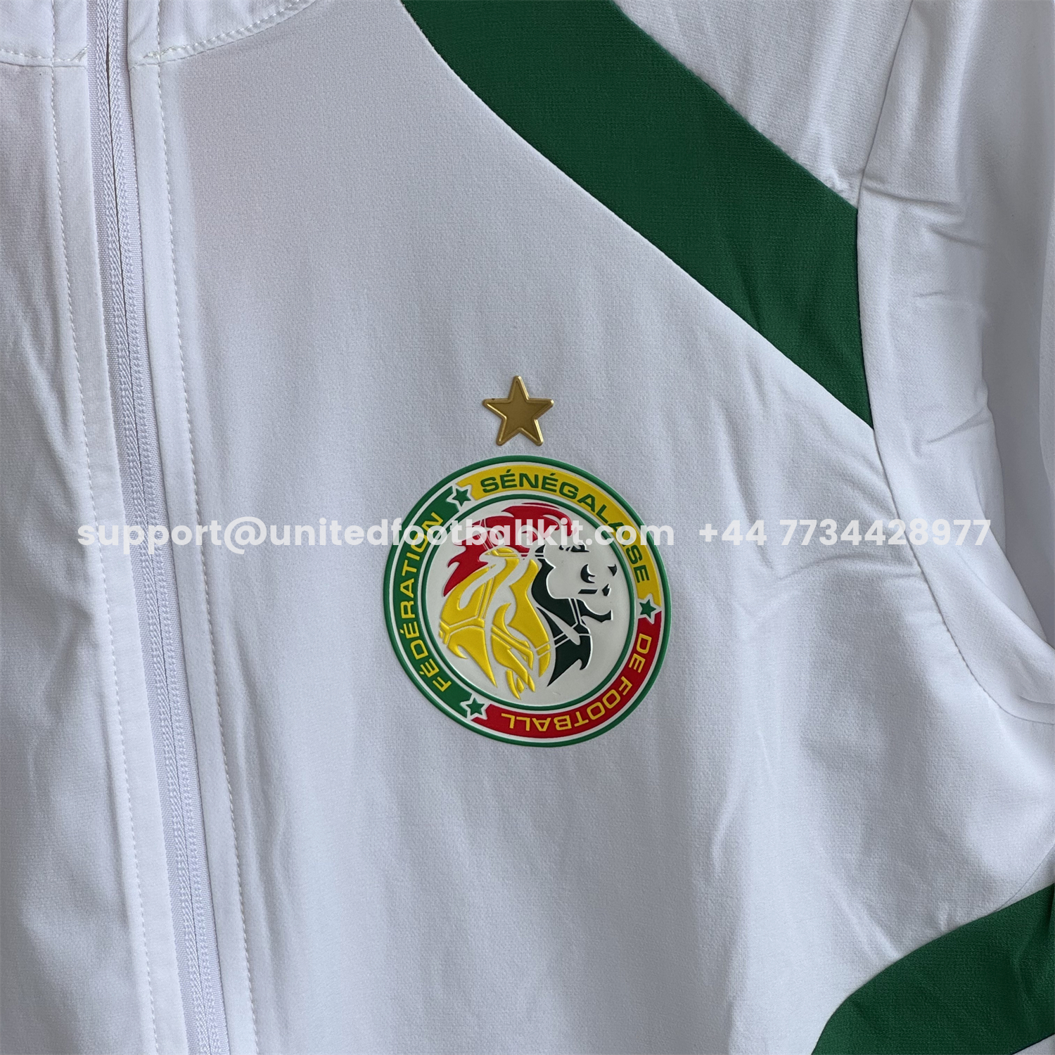 Unitedfootballkit.com | Senegal 2026 Windbreaker Training Set - White Top and Green Pants -Customize Name, Number and Patch | Worldwide Shipping