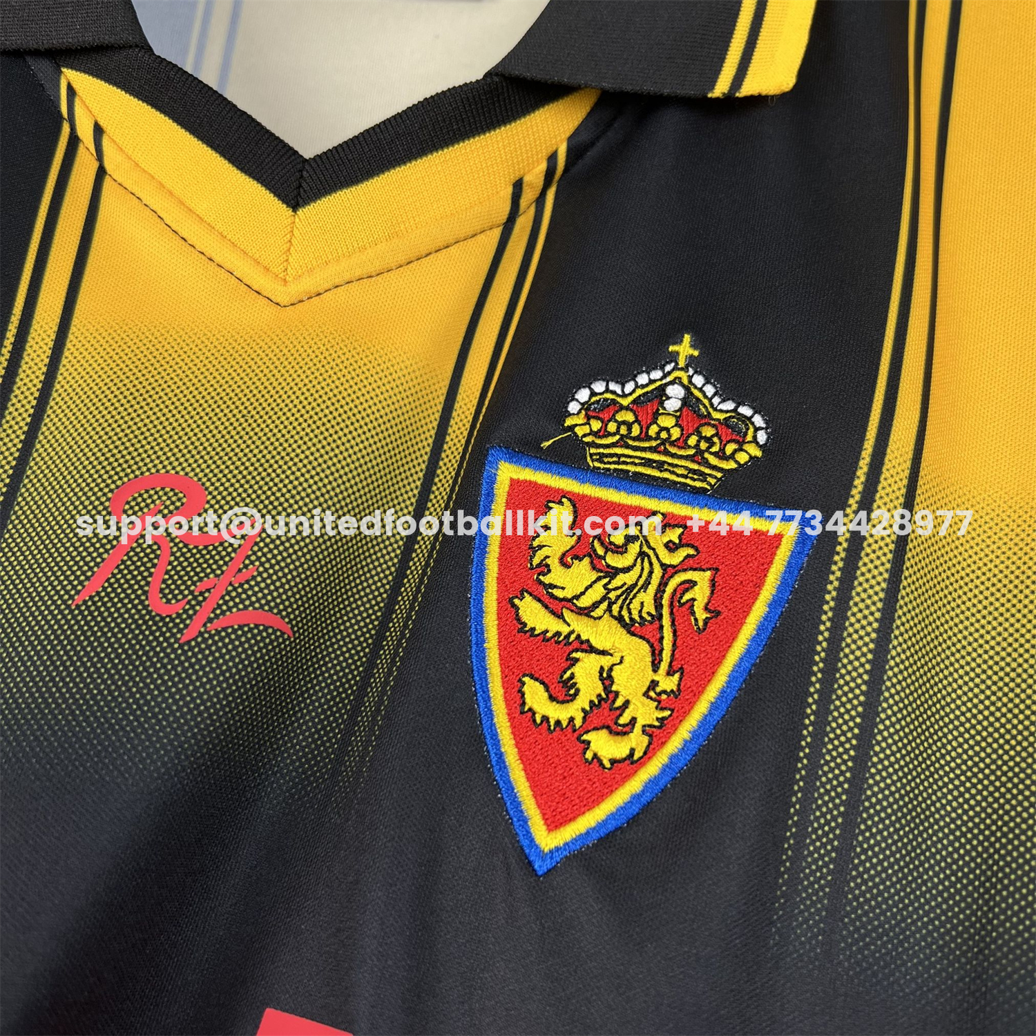 Unitedfootballkit.com | Retro Real Zaragoza 2003-04 Away Jersey -Customize Name, Number and Patch | Worldwide Shipping