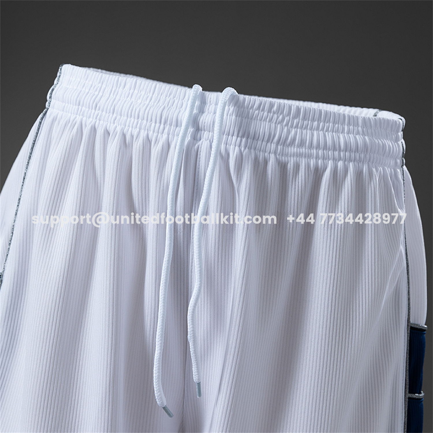 Unitedfootballkit.com | Retro Manchester United 1999-00 Home Shorts -Customize Name, Number and Patch | Worldwide Shipping
