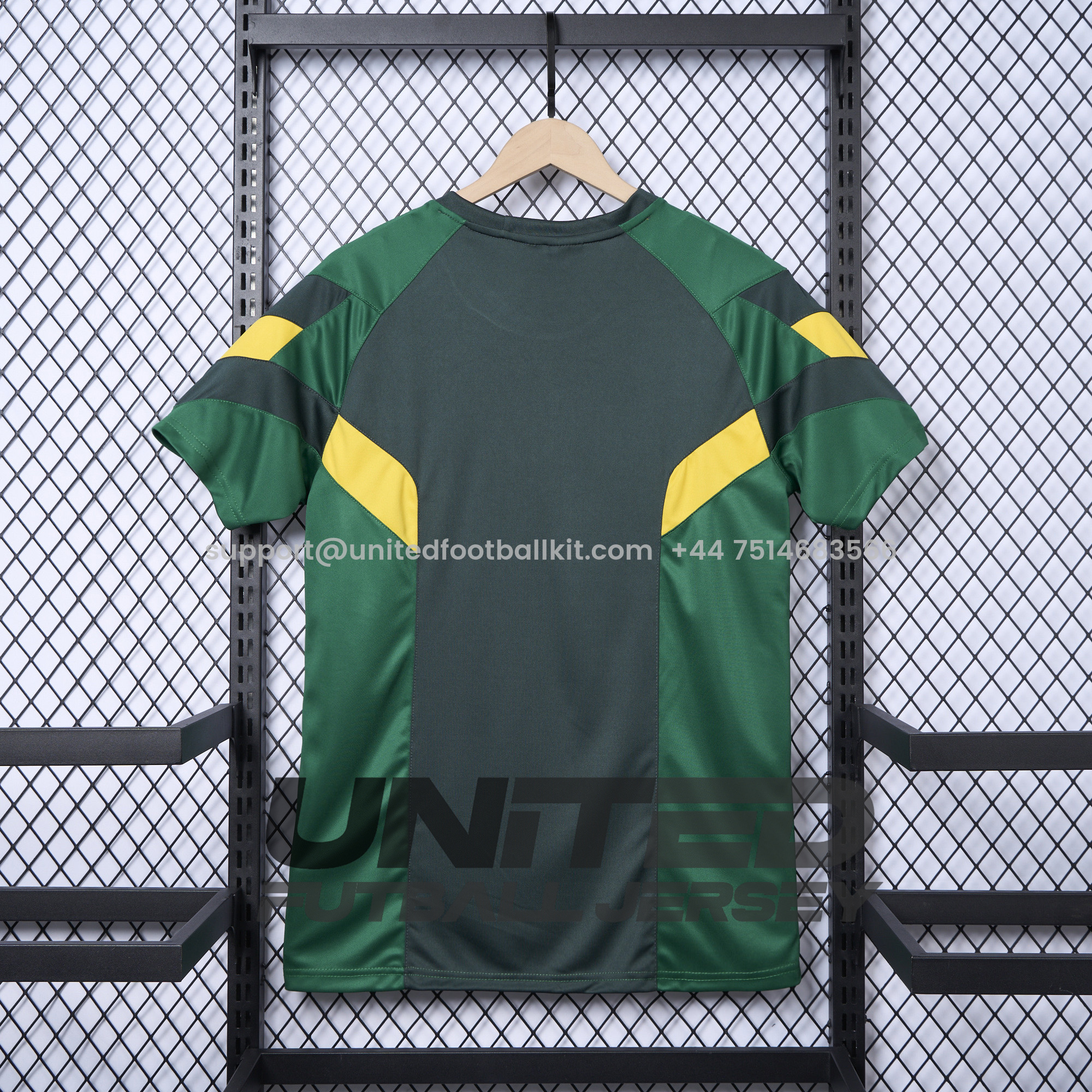 Unitedfootballkit.com | Celtic 24-25 Throwback Originals T-Shirt - Green -Customize Name, Number and Patch | Worldwide Shipping